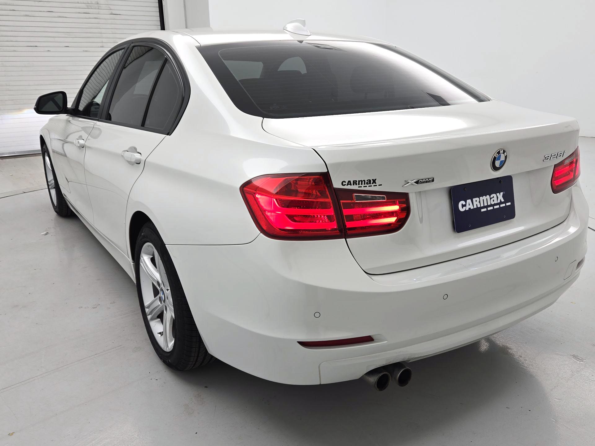 Thumbnail: 2015 BMW 3 Series - 7
