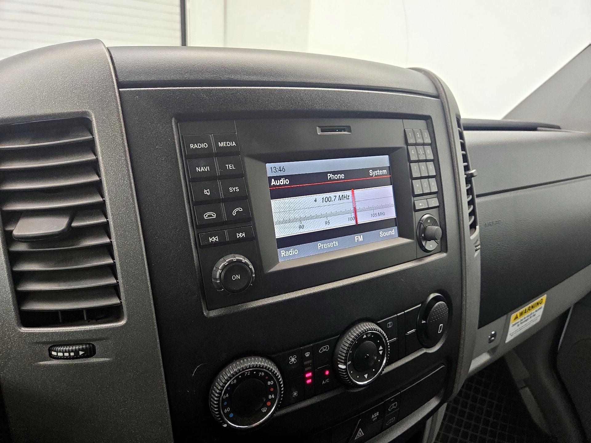 Thumbnail: 2016 Mercedes-Benz Sprinter - 15