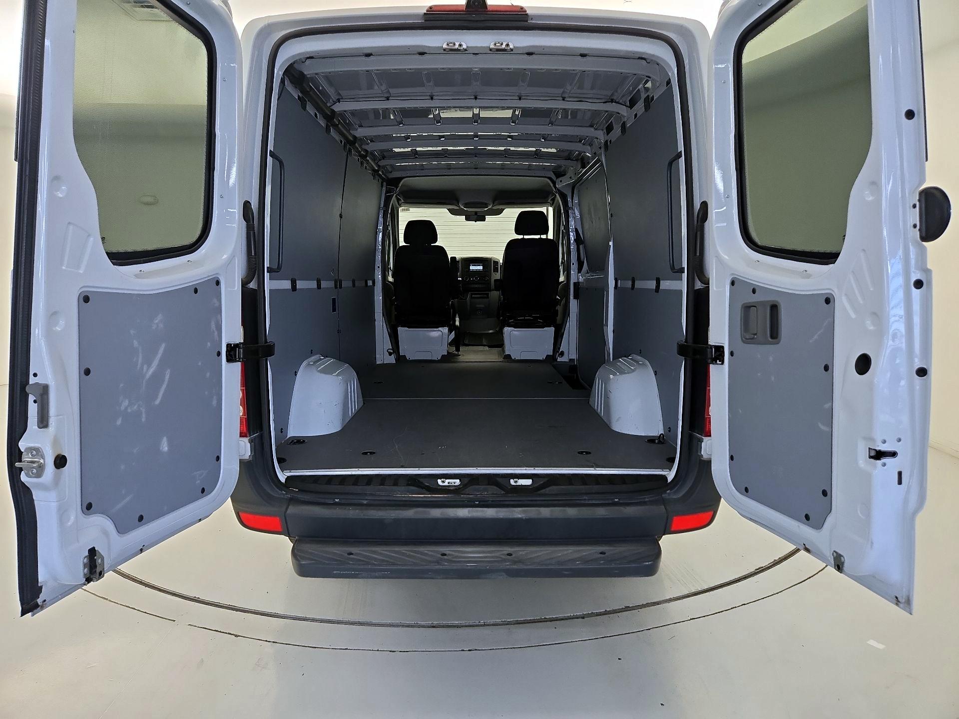 Thumbnail: 2016 Mercedes-Benz Sprinter - 20