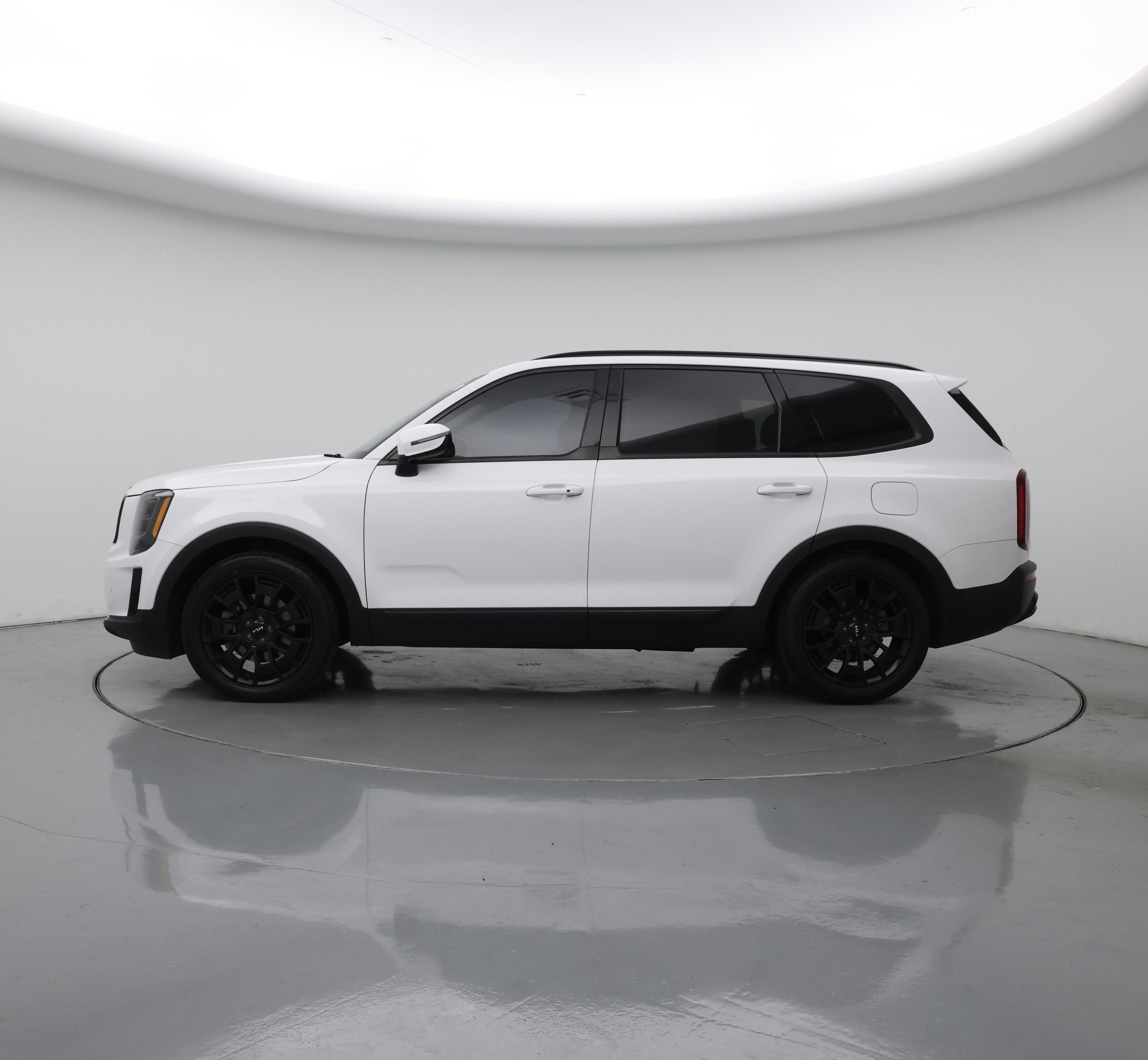 Thumbnail: 2022 Kia Telluride - 3
