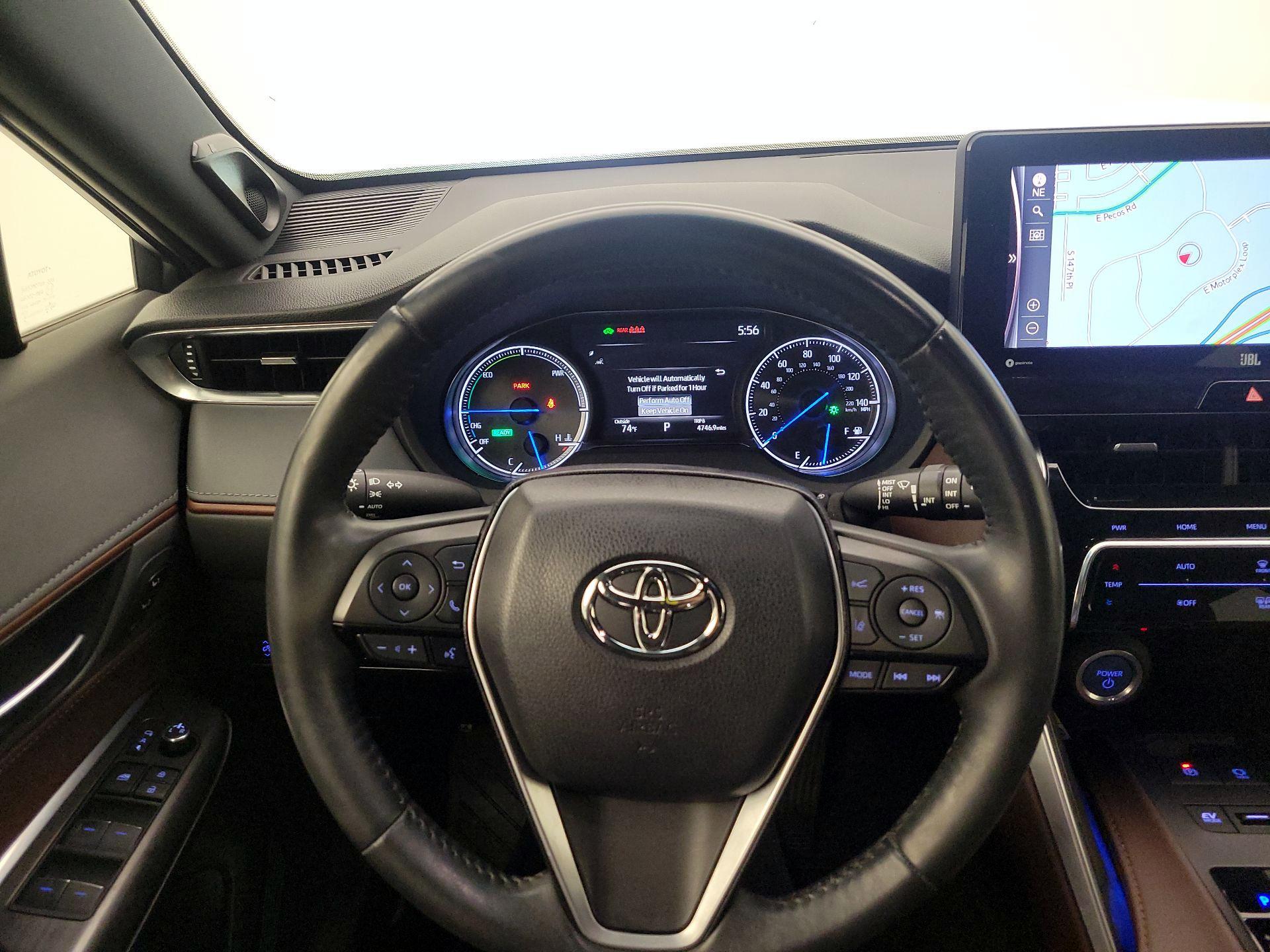 Thumbnail: 2021 Toyota Venza - 10