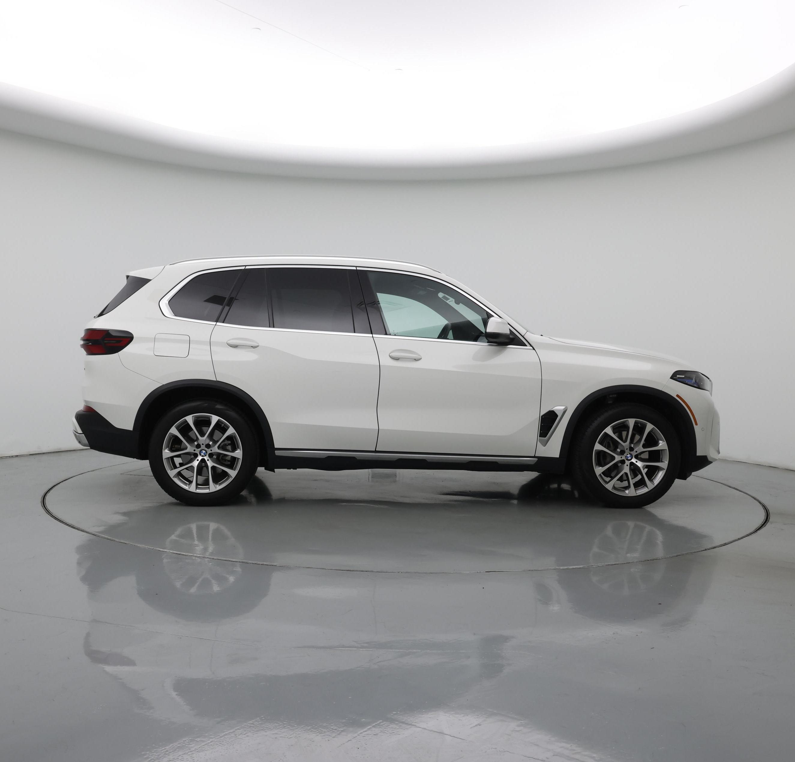 Thumbnail: 2024 BMW X5 - 7