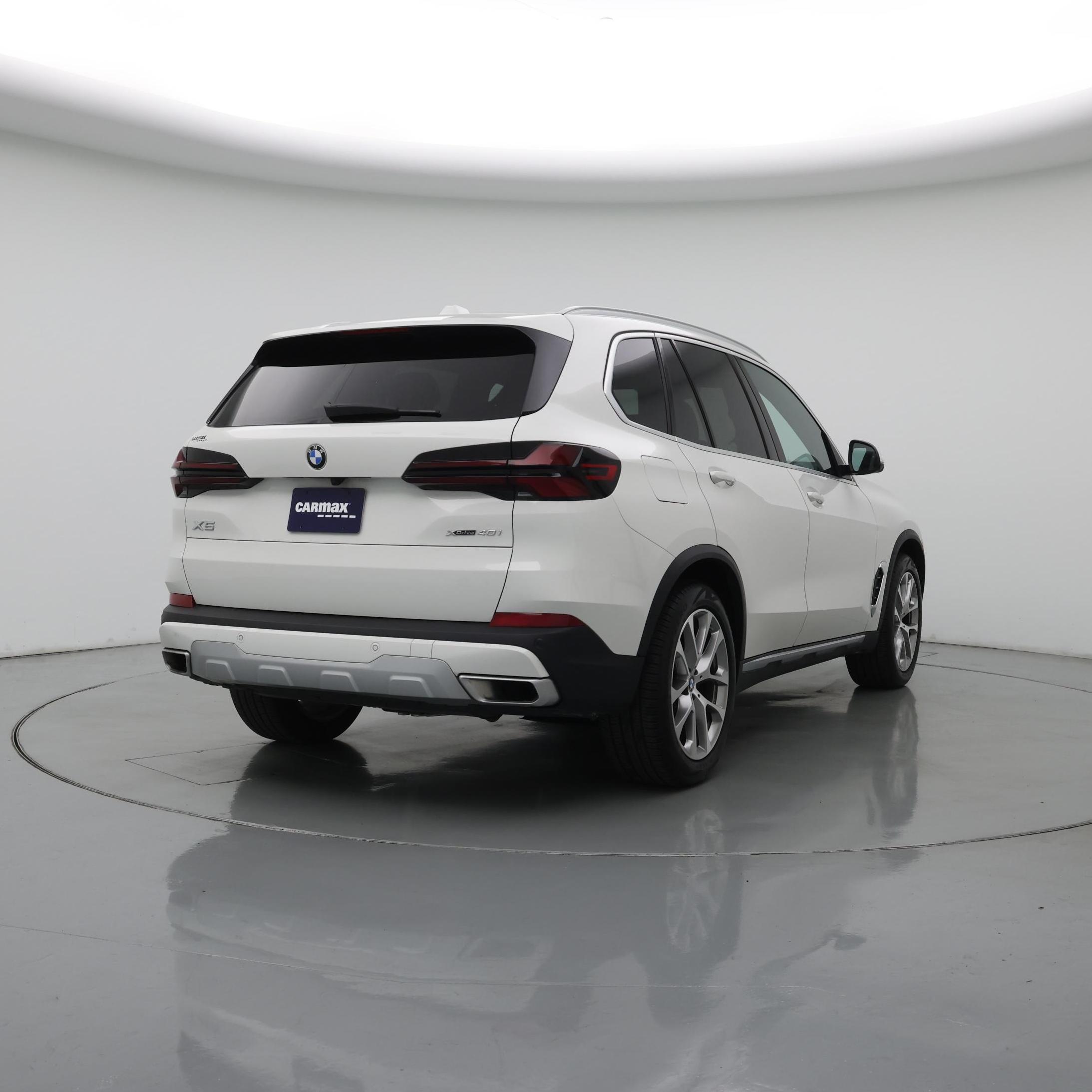 Thumbnail: 2024 BMW X5 - 8