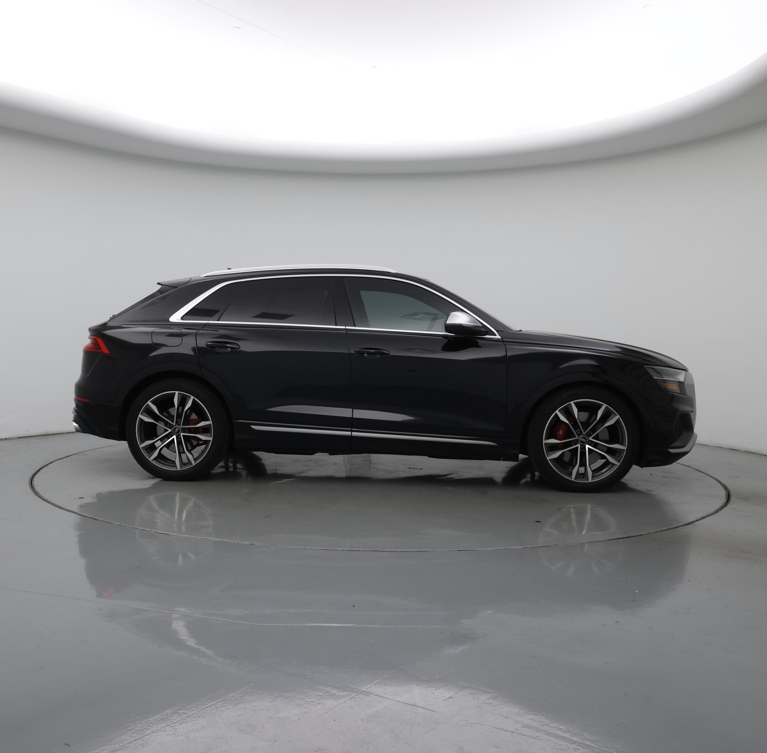 Thumbnail: 2022 Audi SQ8 - 7