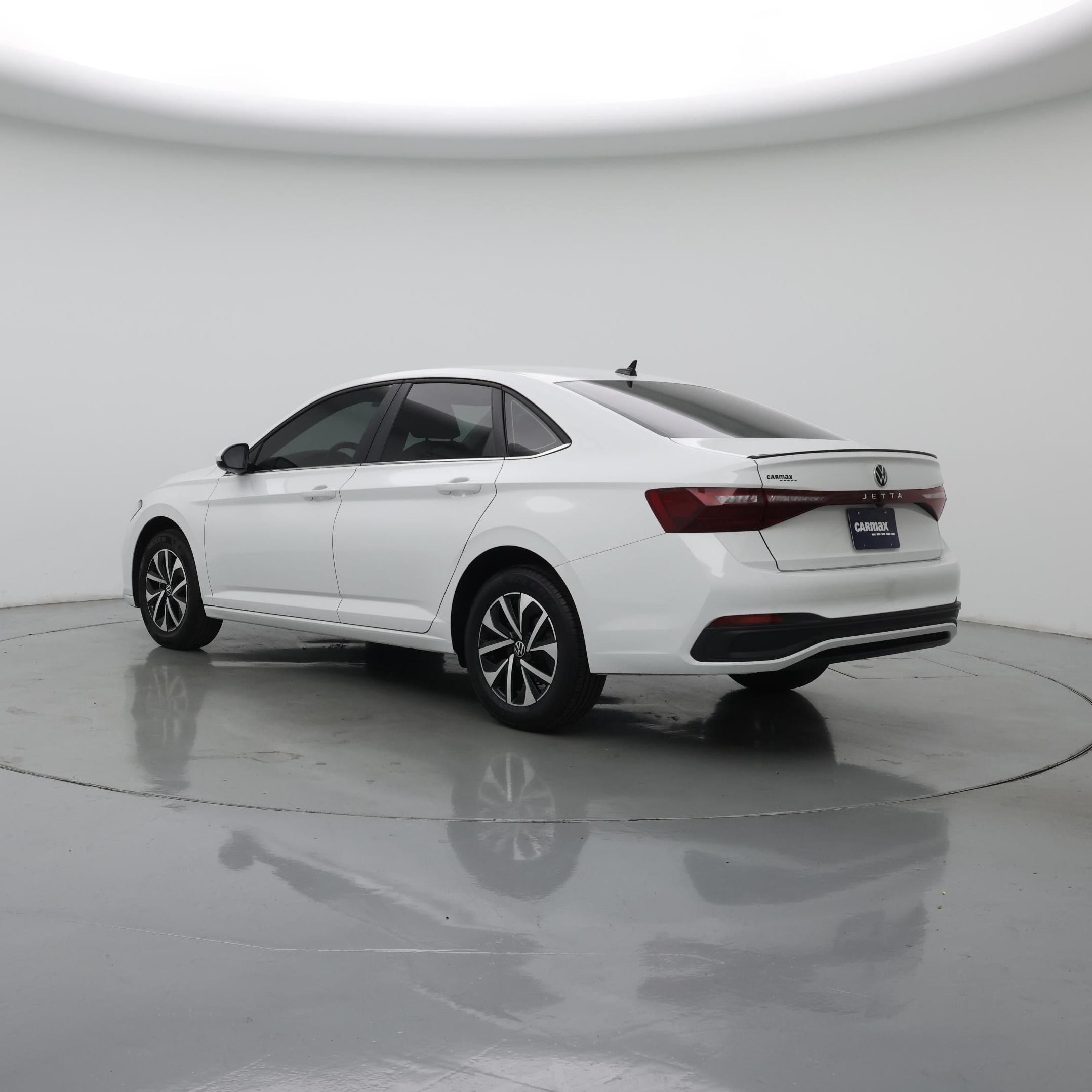 Thumbnail: 2025 Volkswagen Jetta - 2