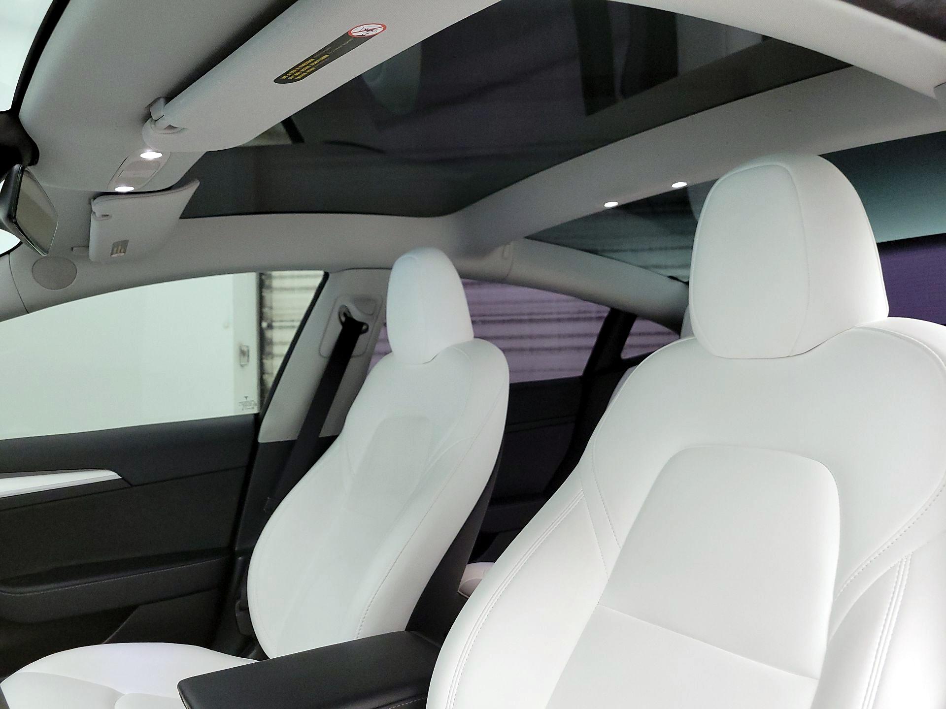 Thumbnail: 2023 Tesla Model 3 - 18