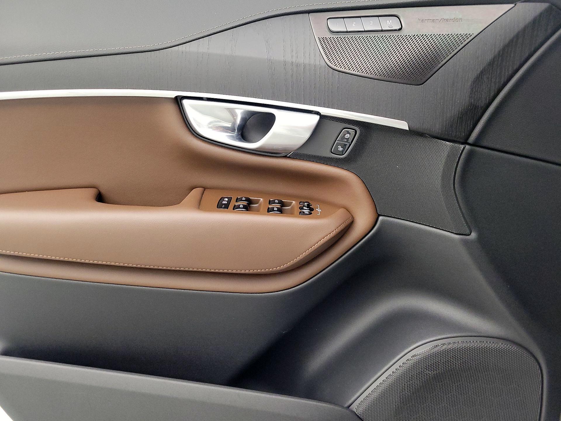 Thumbnail: 2024 Volvo XC90 - 12