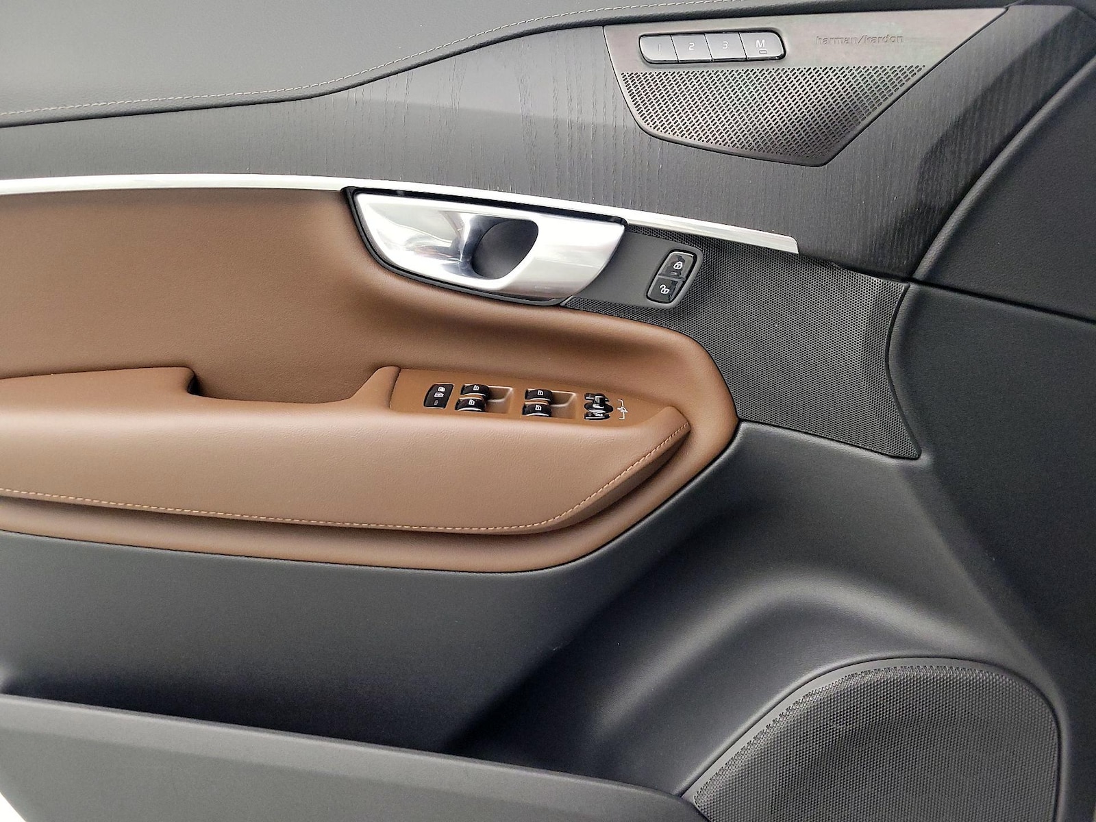 2024 Volvo XC90 Ultimate - Photo 13