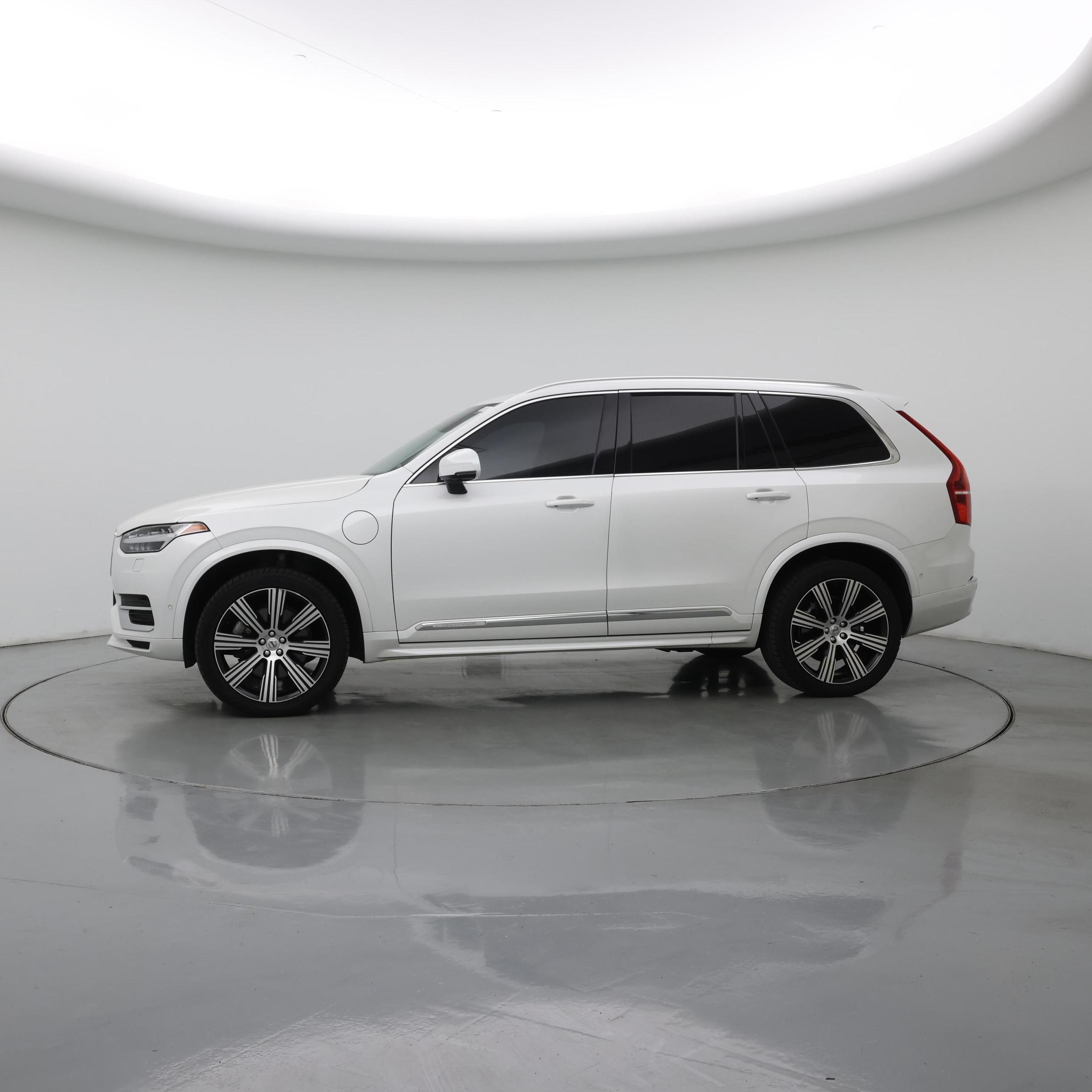 Thumbnail: 2024 Volvo XC90 - 3