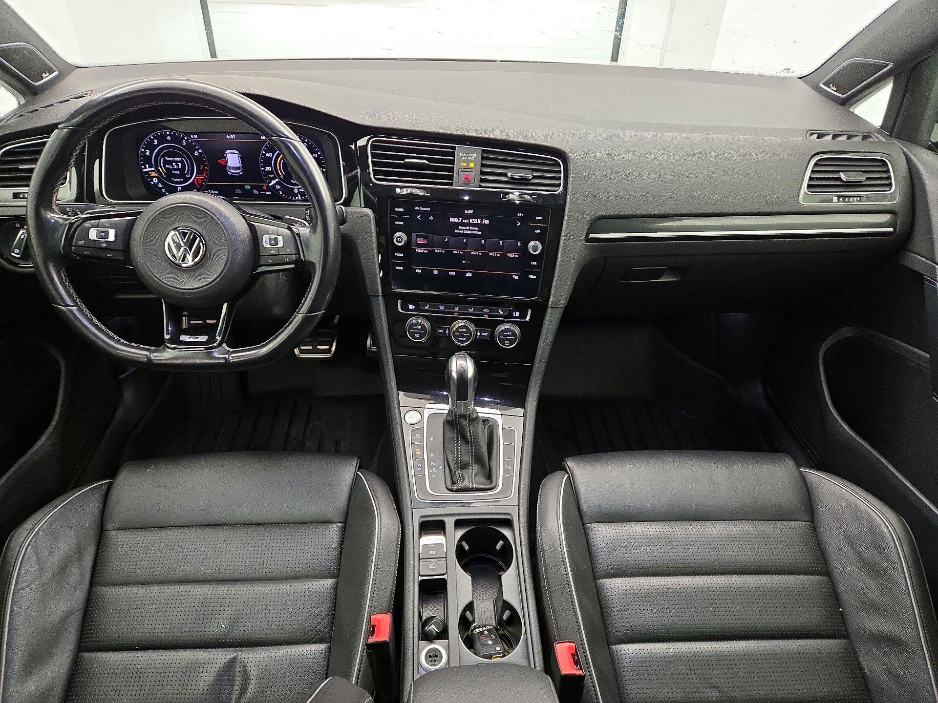 Thumbnail: 2019 Volkswagen Golf - 9