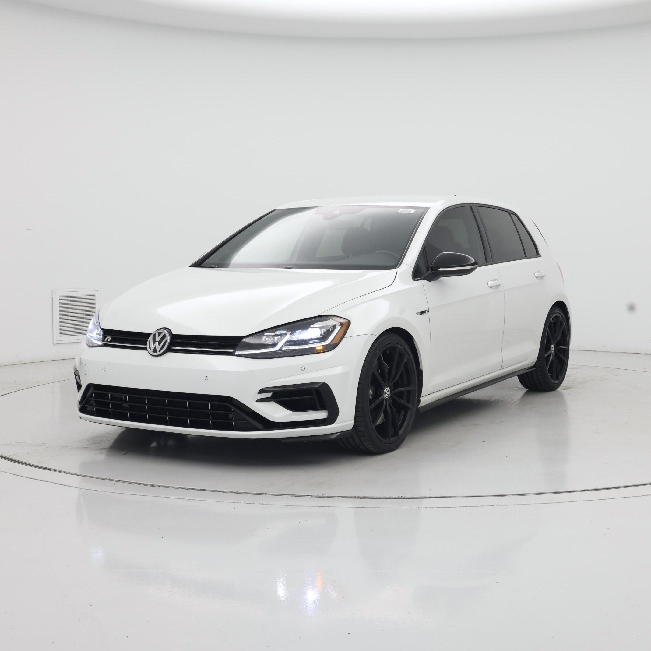 Thumbnail: 2019 Volkswagen Golf - 4