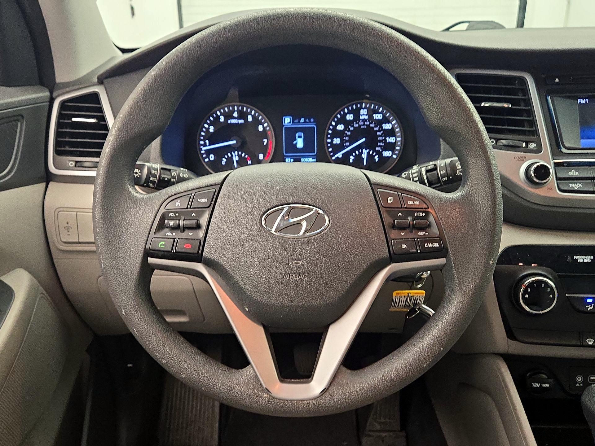 Thumbnail: 2017 Hyundai Tucson - 10