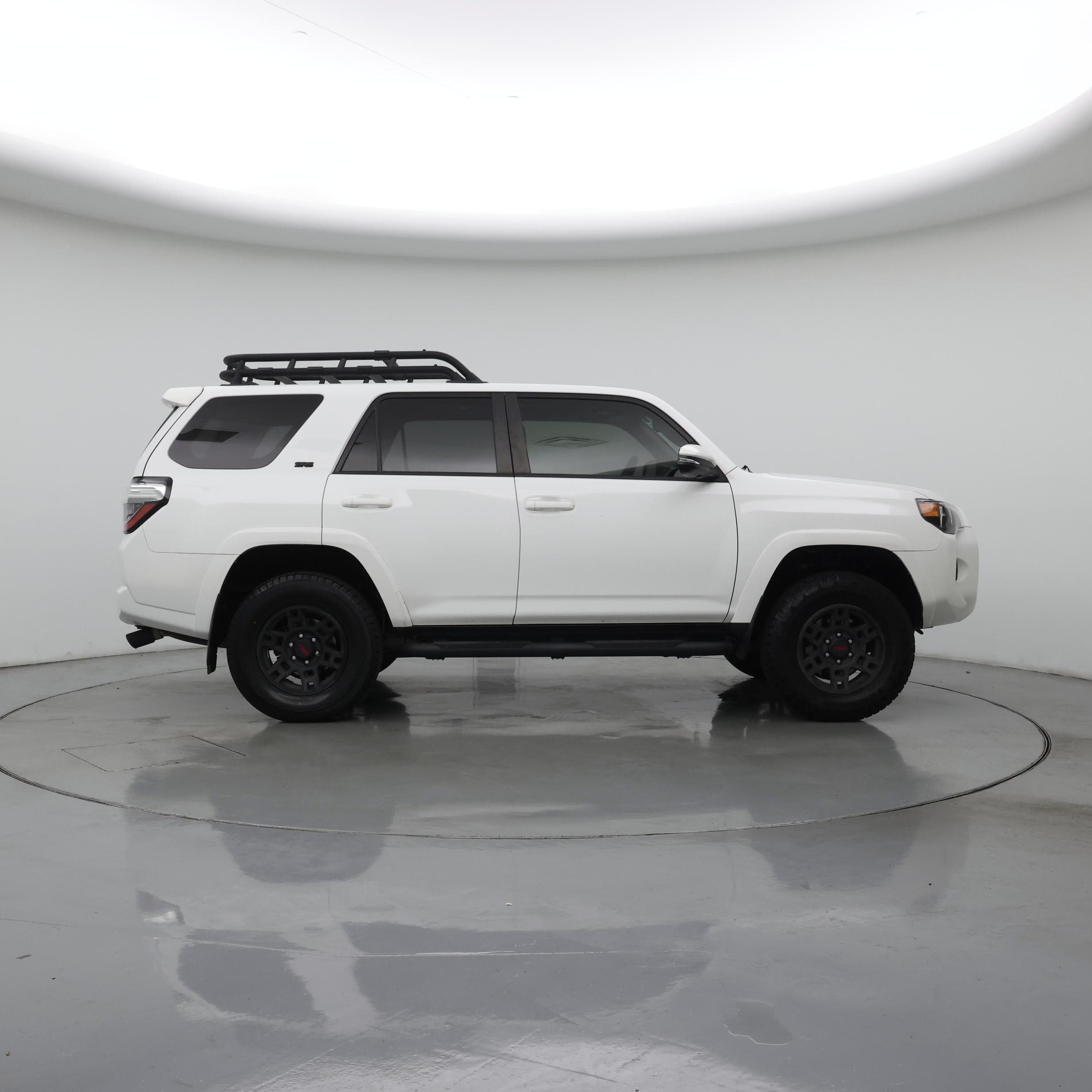 Thumbnail: 2020 Toyota 4Runner - 7