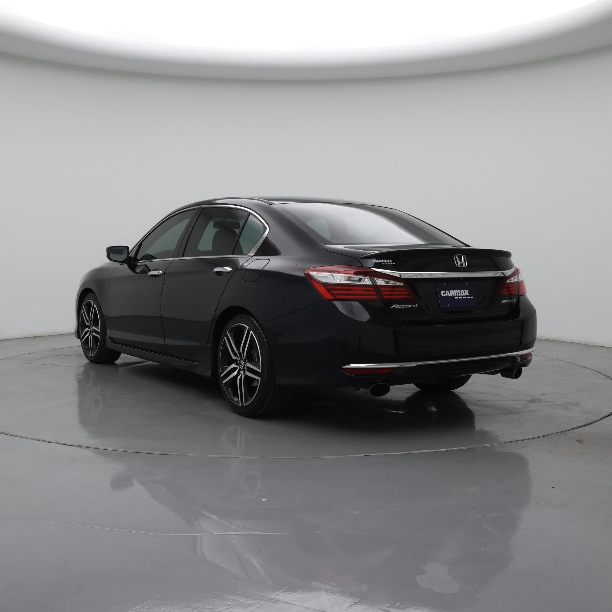 Thumbnail: 2016 Honda Accord - 2