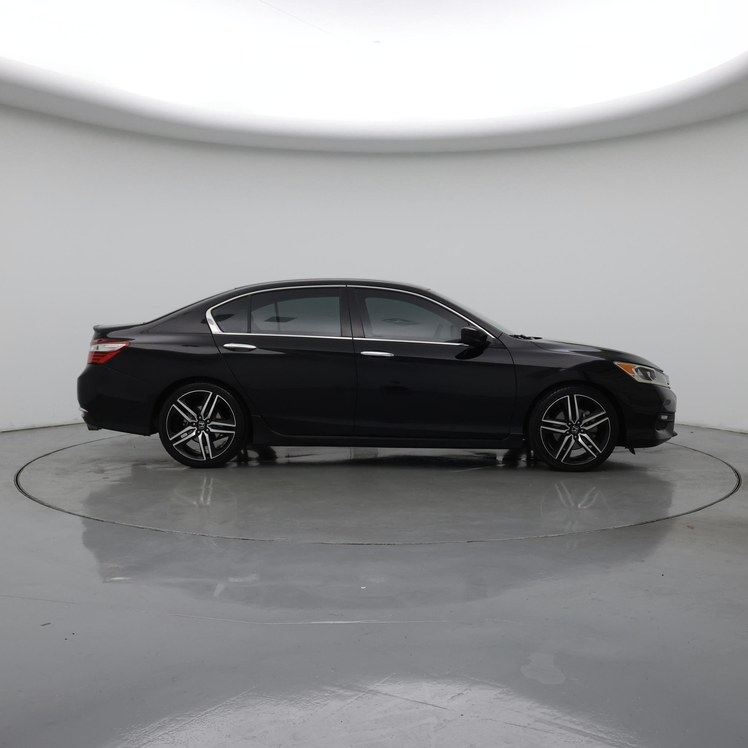 Thumbnail: 2016 Honda Accord - 7