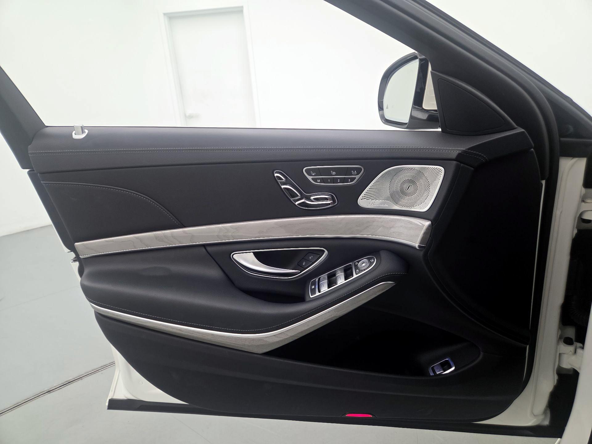 Thumbnail: 2017 Mercedes-Benz S-Class - 12