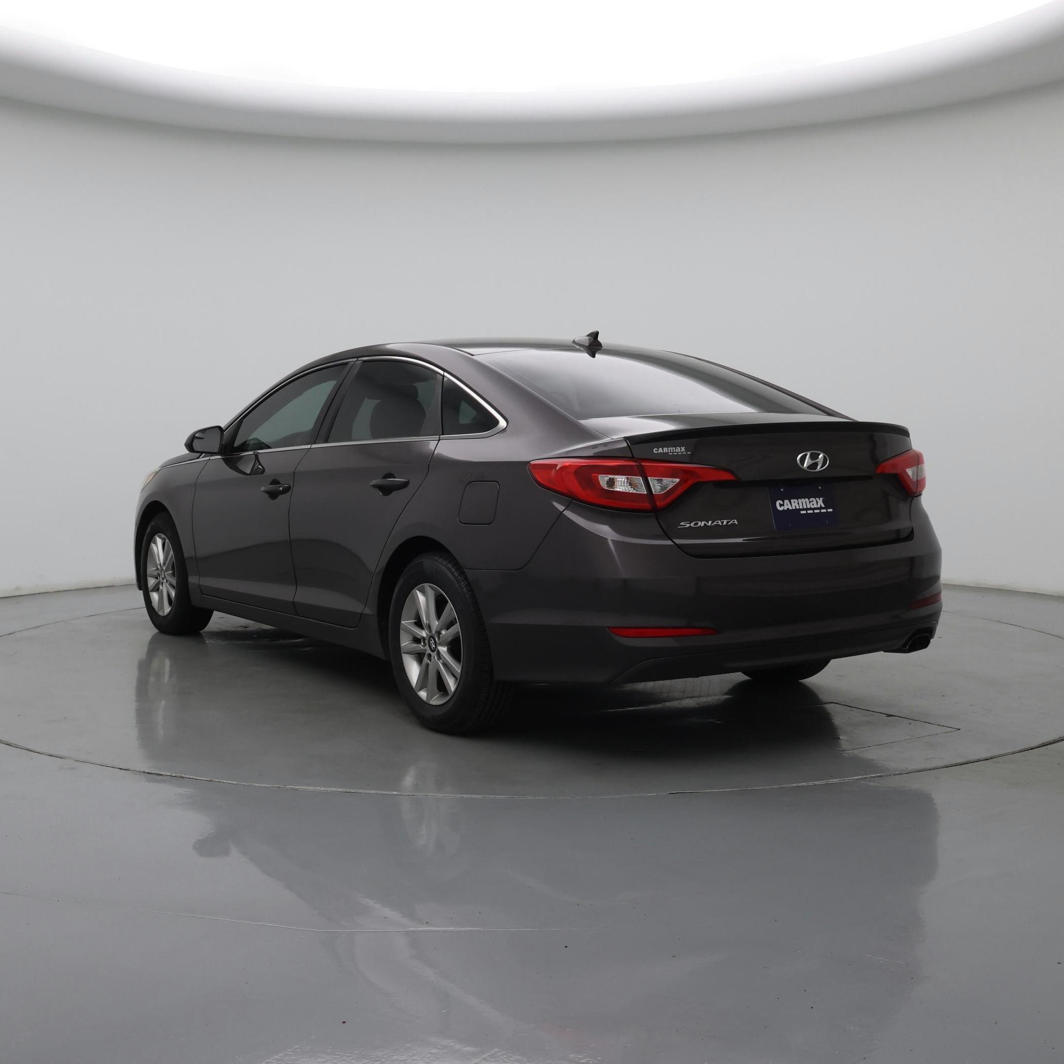 Thumbnail: 2017 Hyundai Sonata - 2