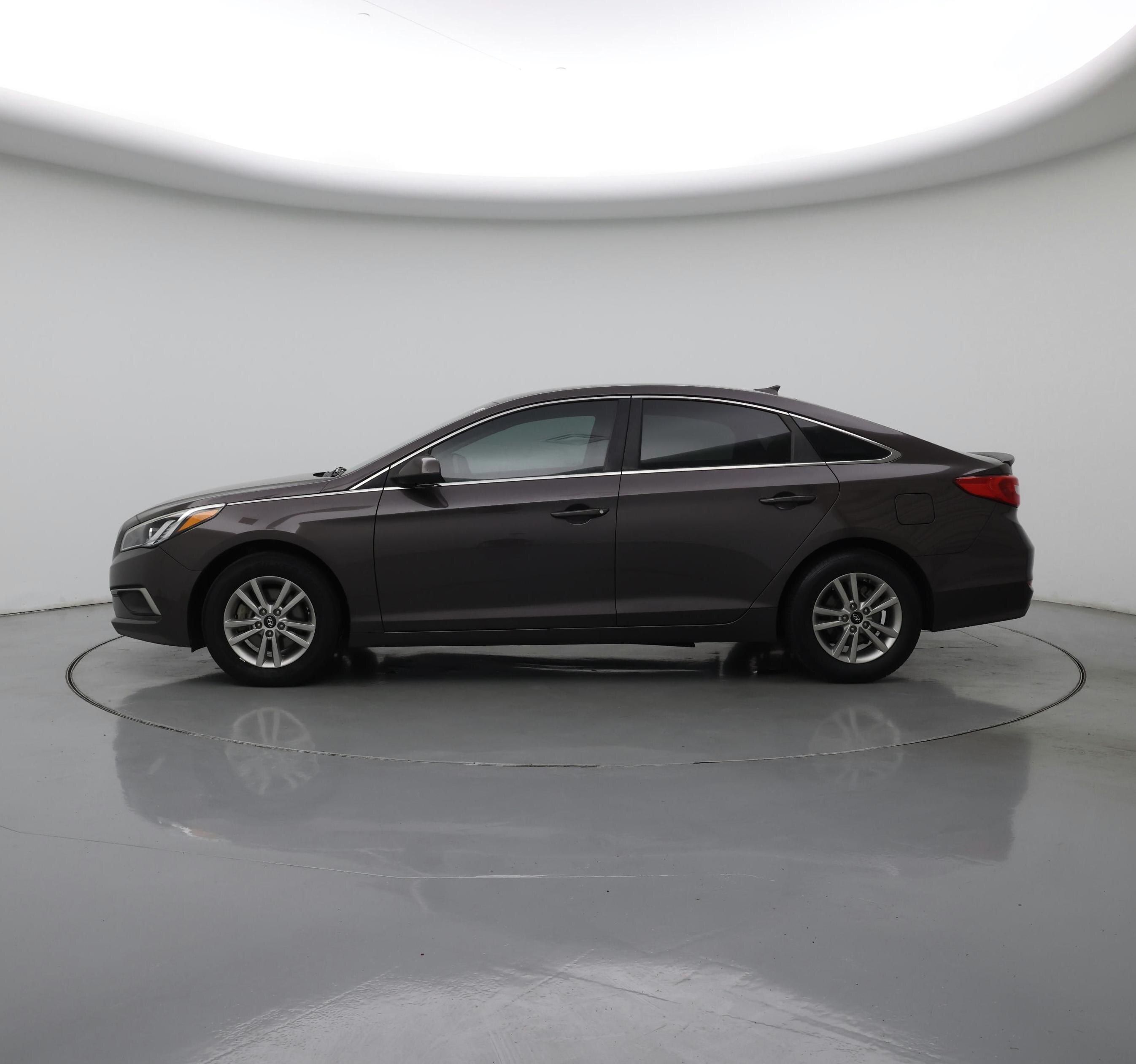 Thumbnail: 2017 Hyundai Sonata - 3