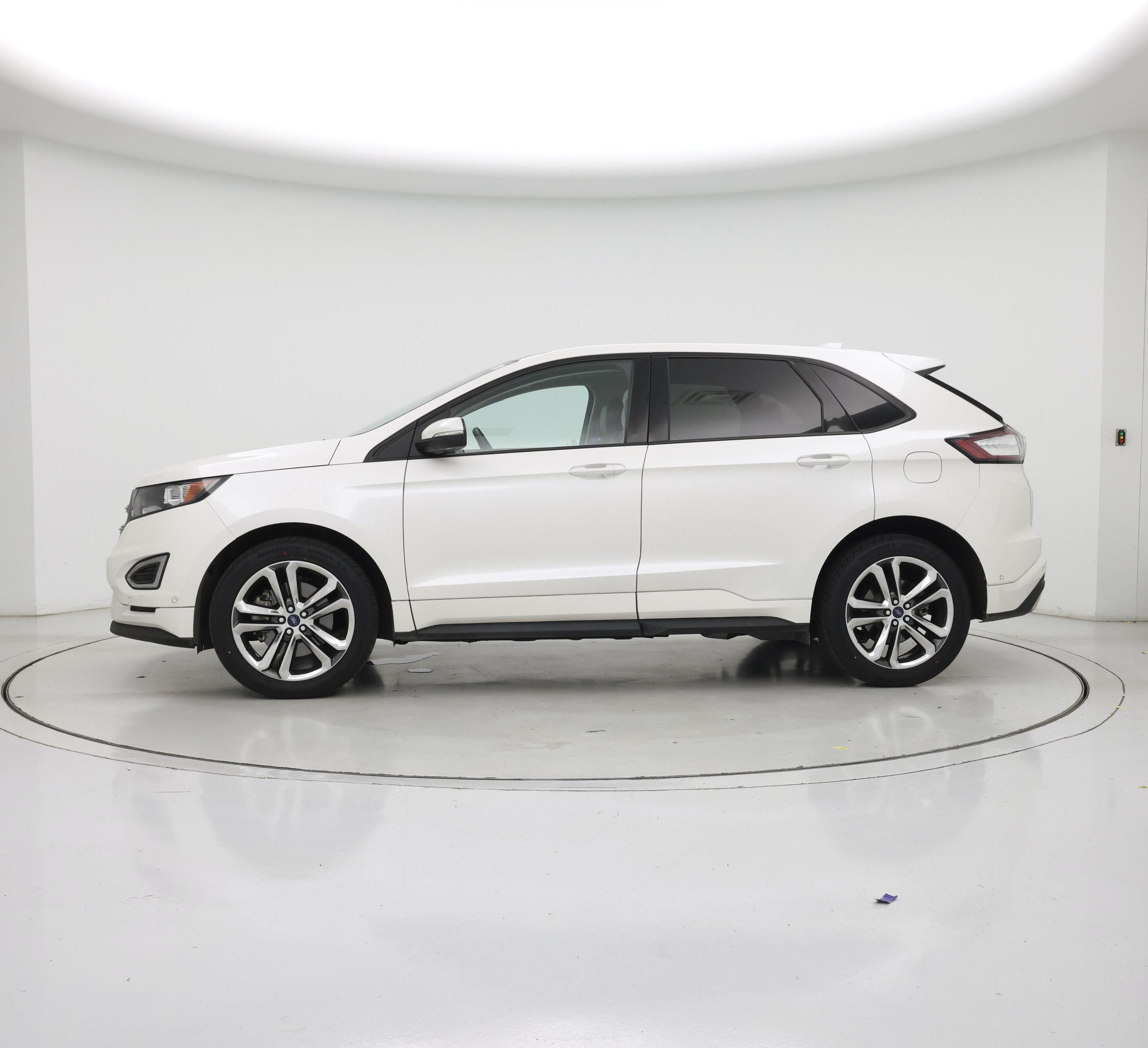 Thumbnail: 2016 Ford Edge - 3
