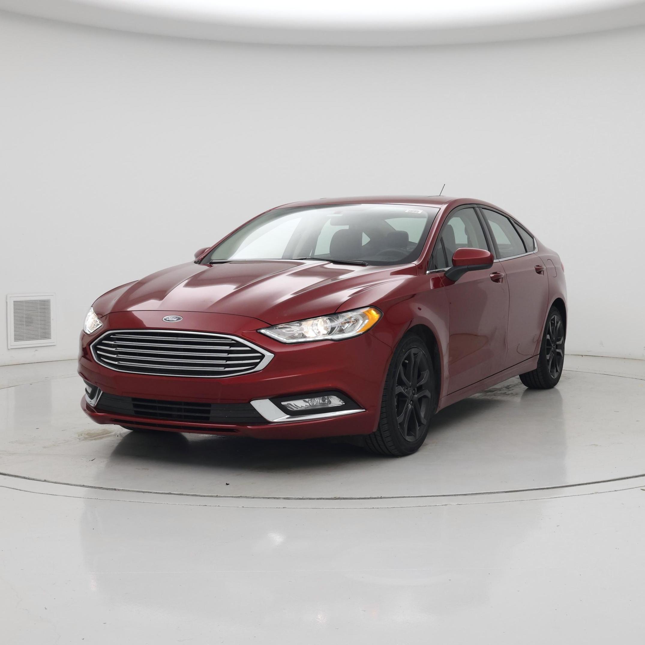 Thumbnail: 2018 Ford Fusion - 4