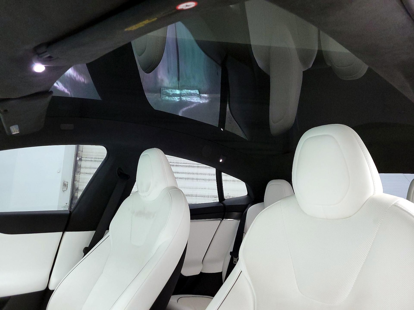 Skylight(s) & Overhead Airbags
