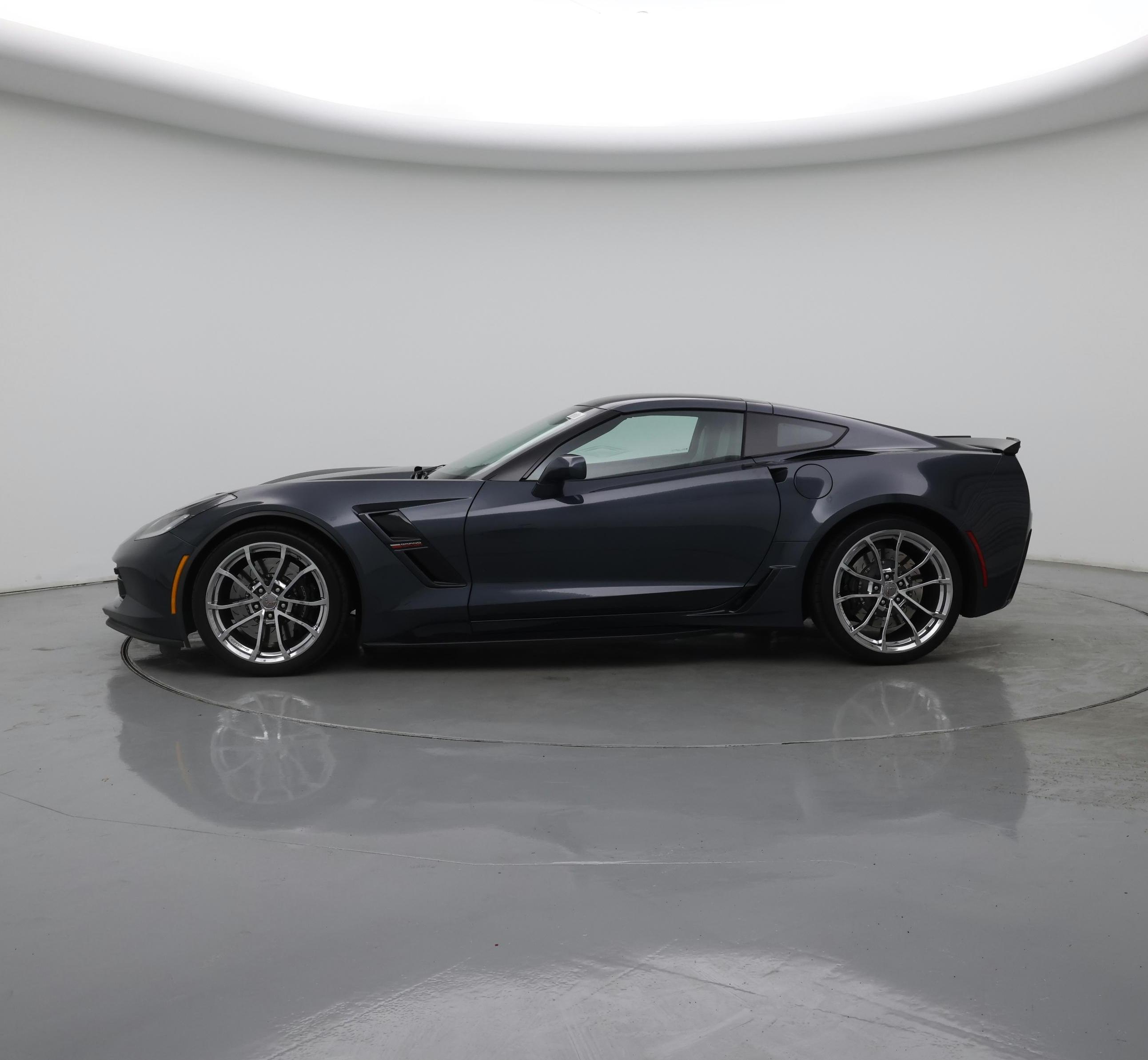 Thumbnail: 2019 Chevrolet Corvette - 3