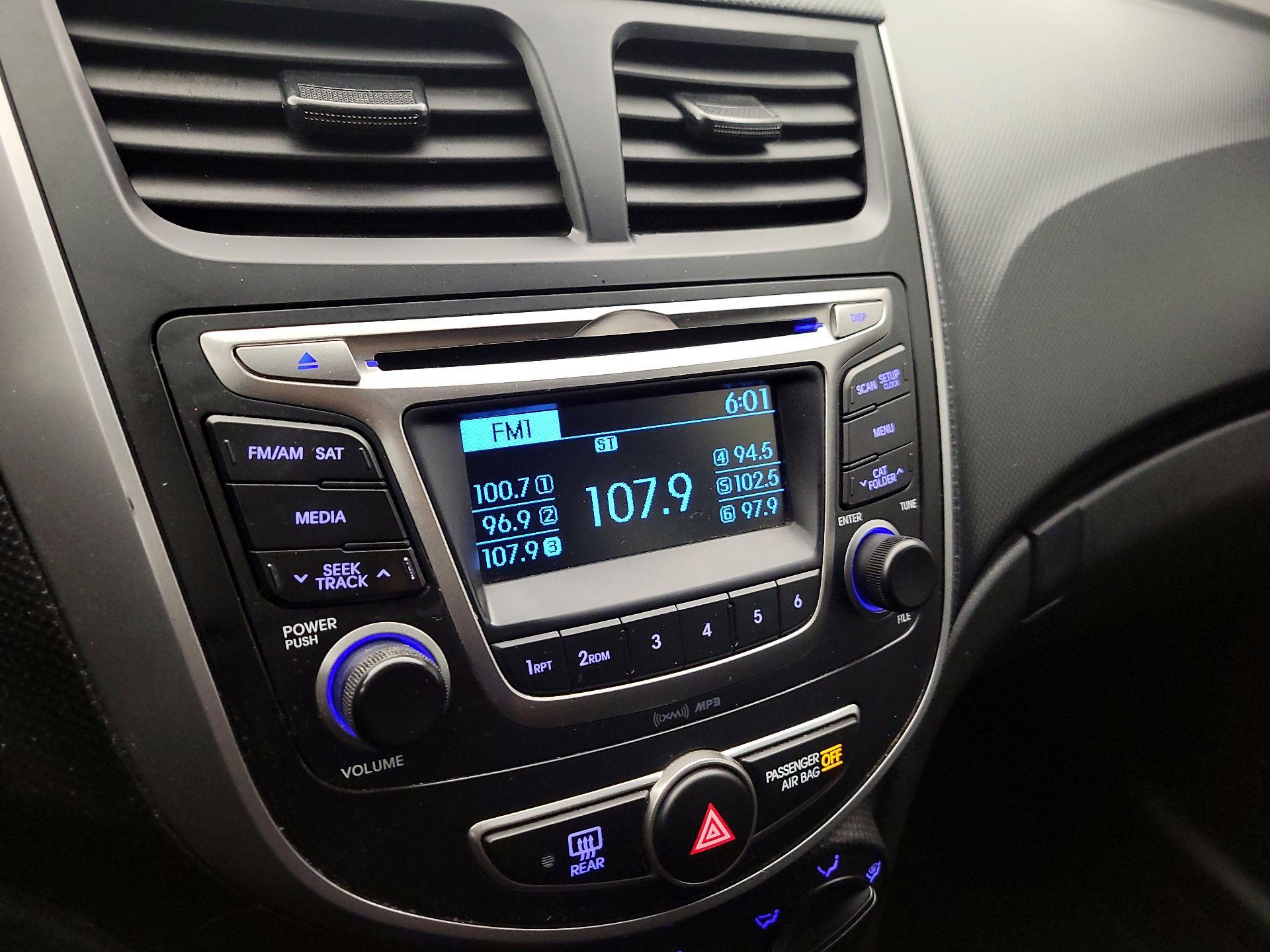 Thumbnail: 2017 Hyundai Accent - 14