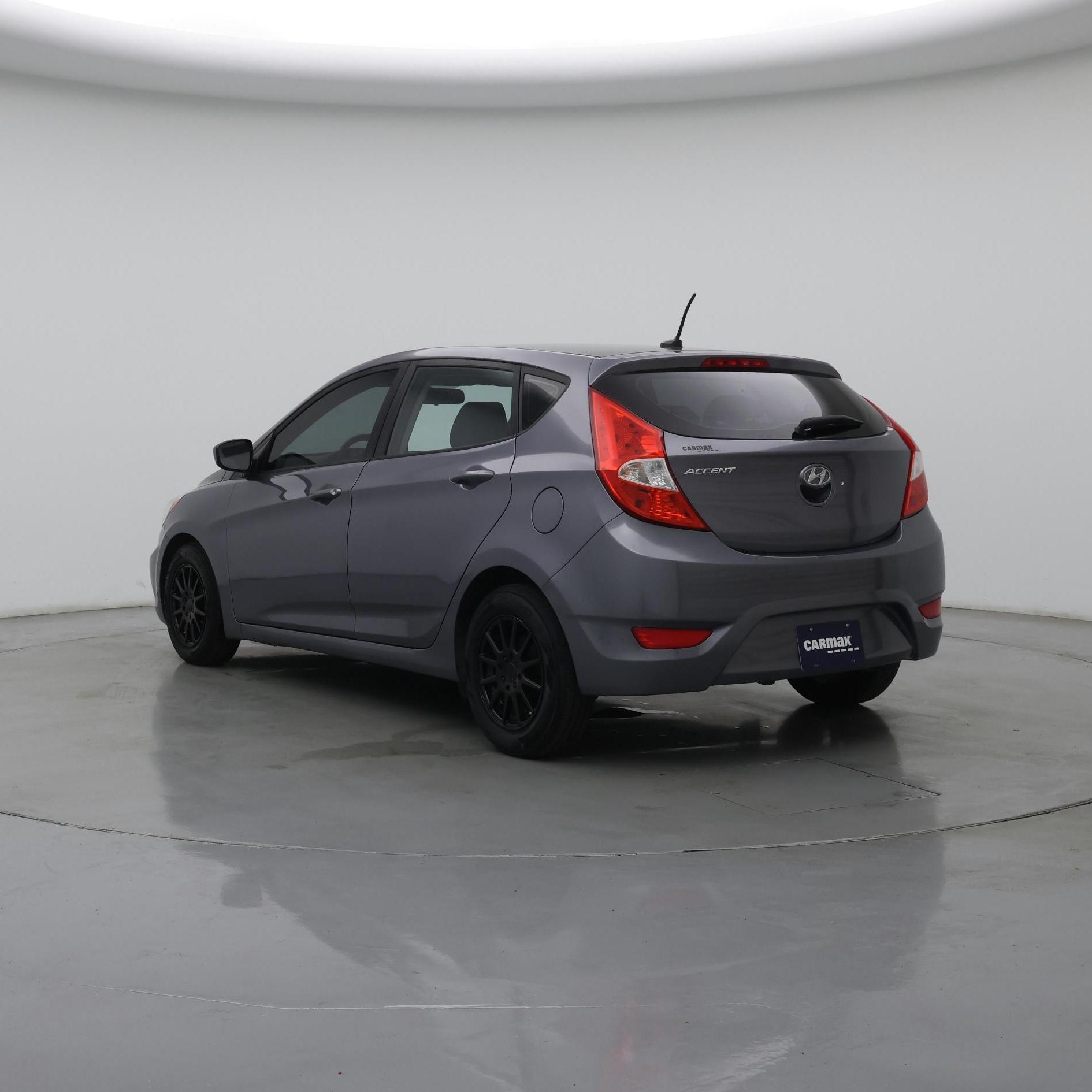 Thumbnail: 2017 Hyundai Accent - 2