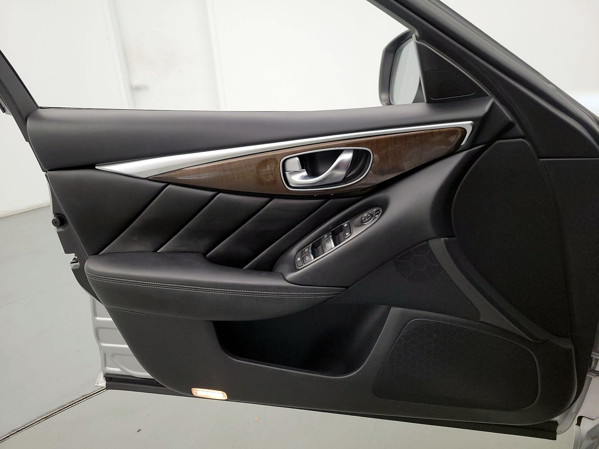 Thumbnail: 2018 INFINITI Q50 - 12