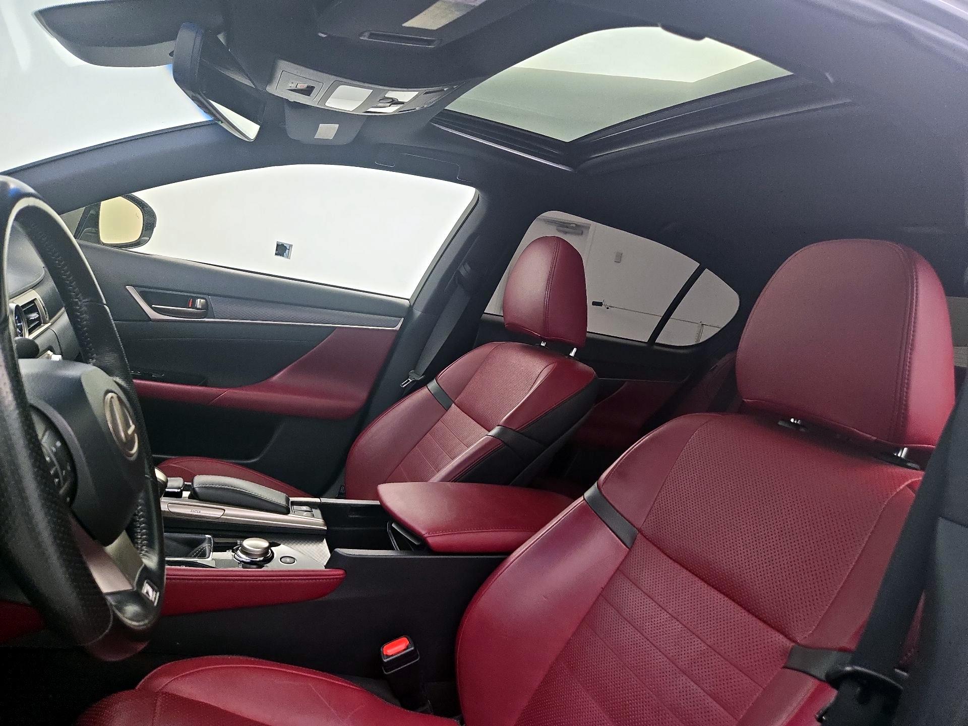 Thumbnail: 2019 Lexus GS - 20