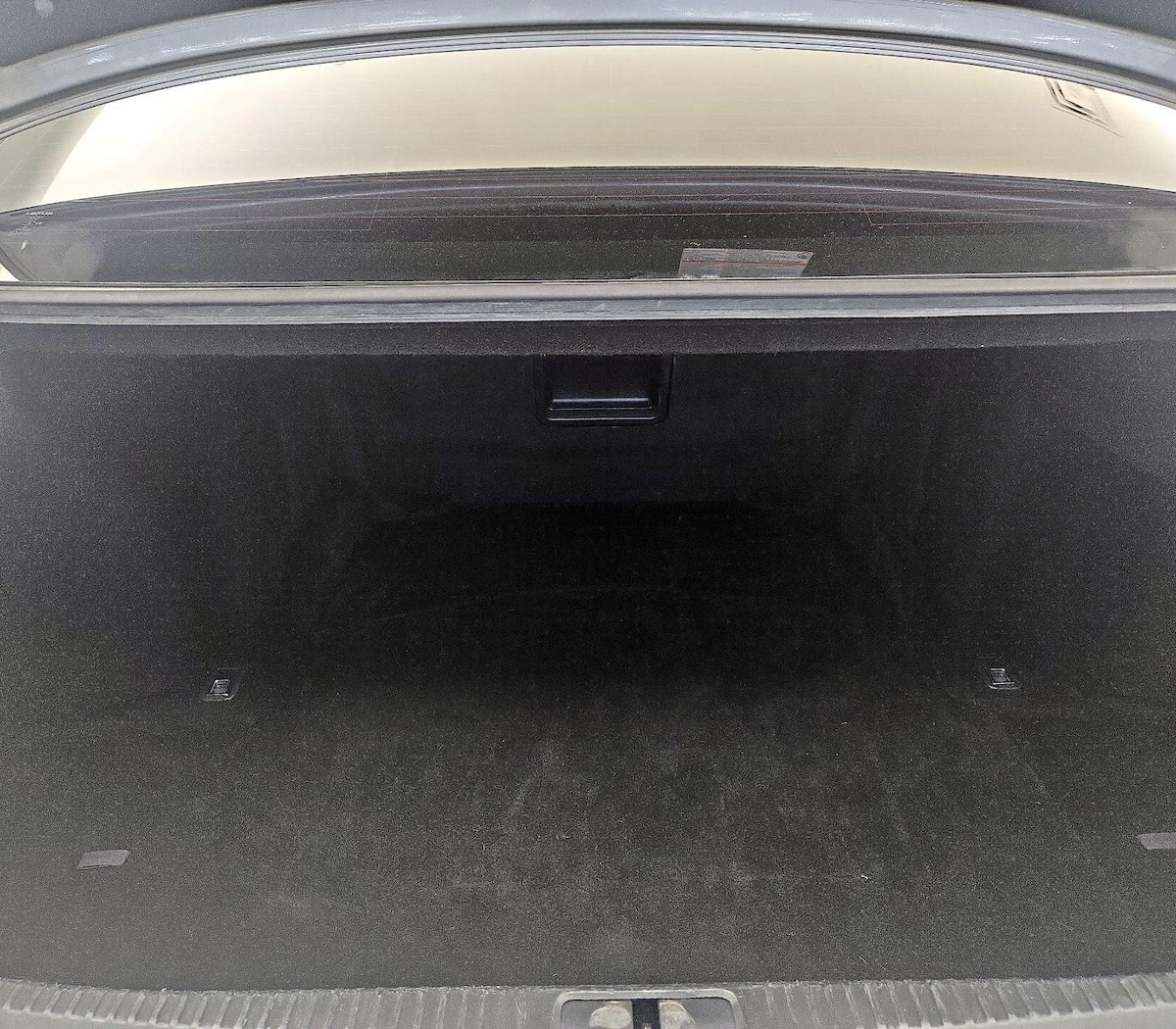 Trunk/Cargo (Seats Up)