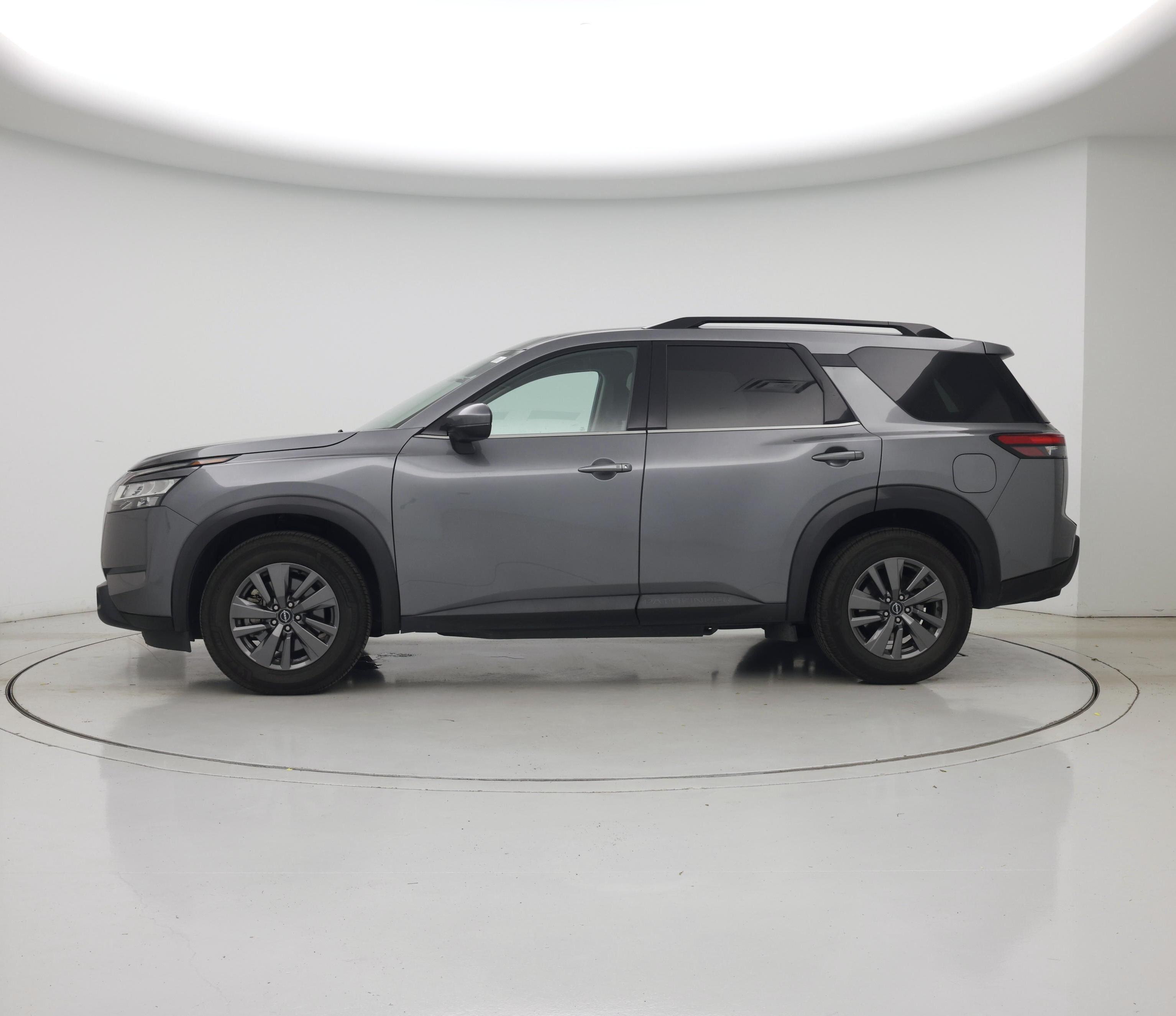 Thumbnail: 2022 Nissan Pathfinder - 3