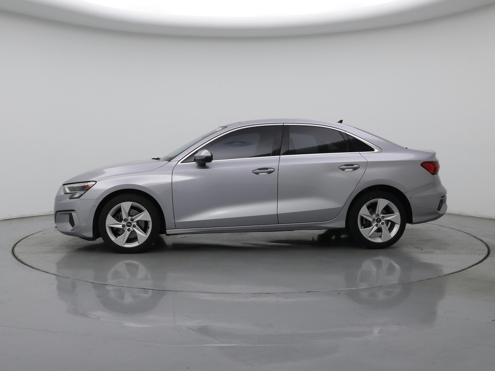 2023 Audi A3 Sedan Premium - Photo 4