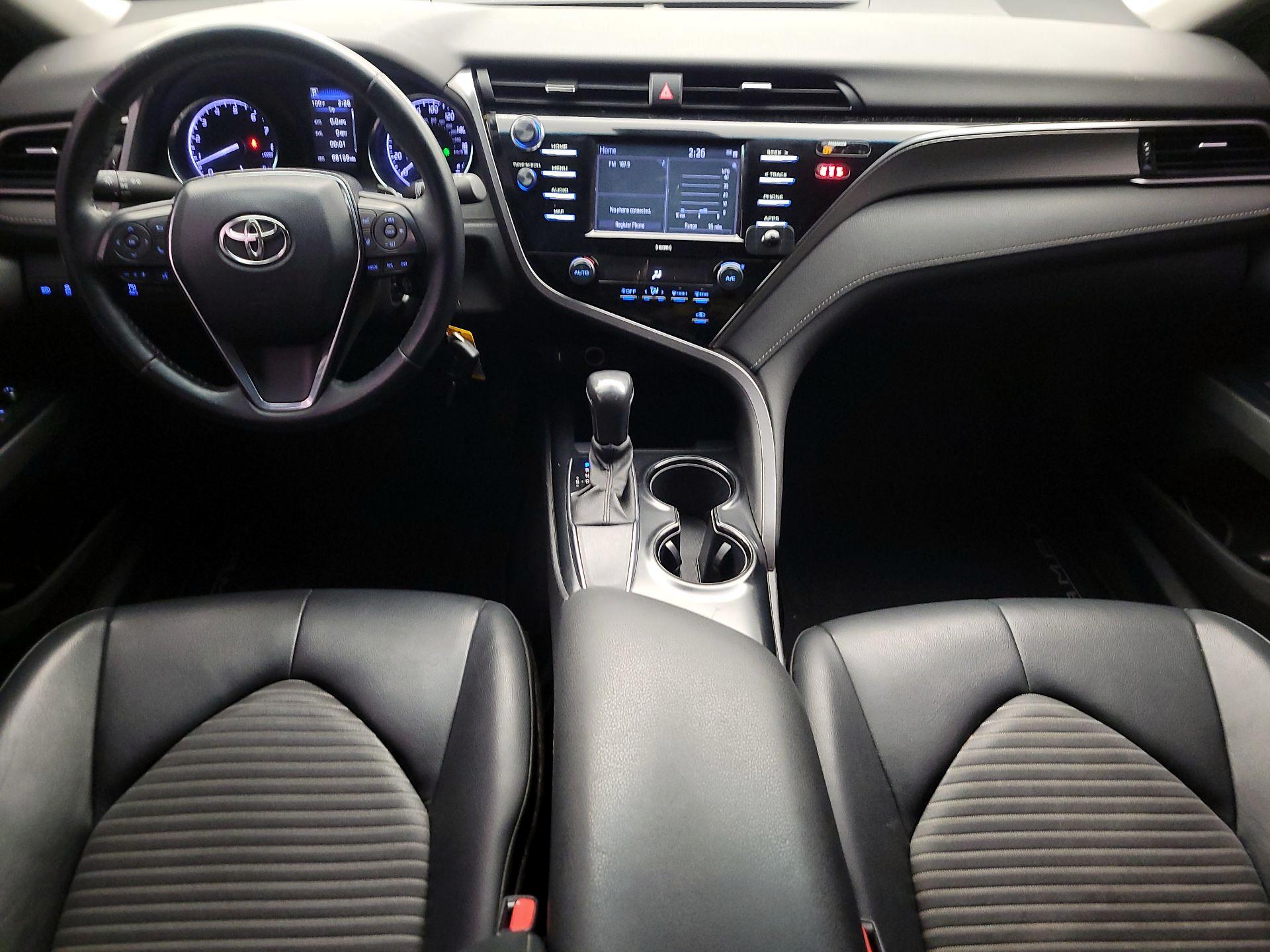 Thumbnail: 2020 Toyota Camry - 9