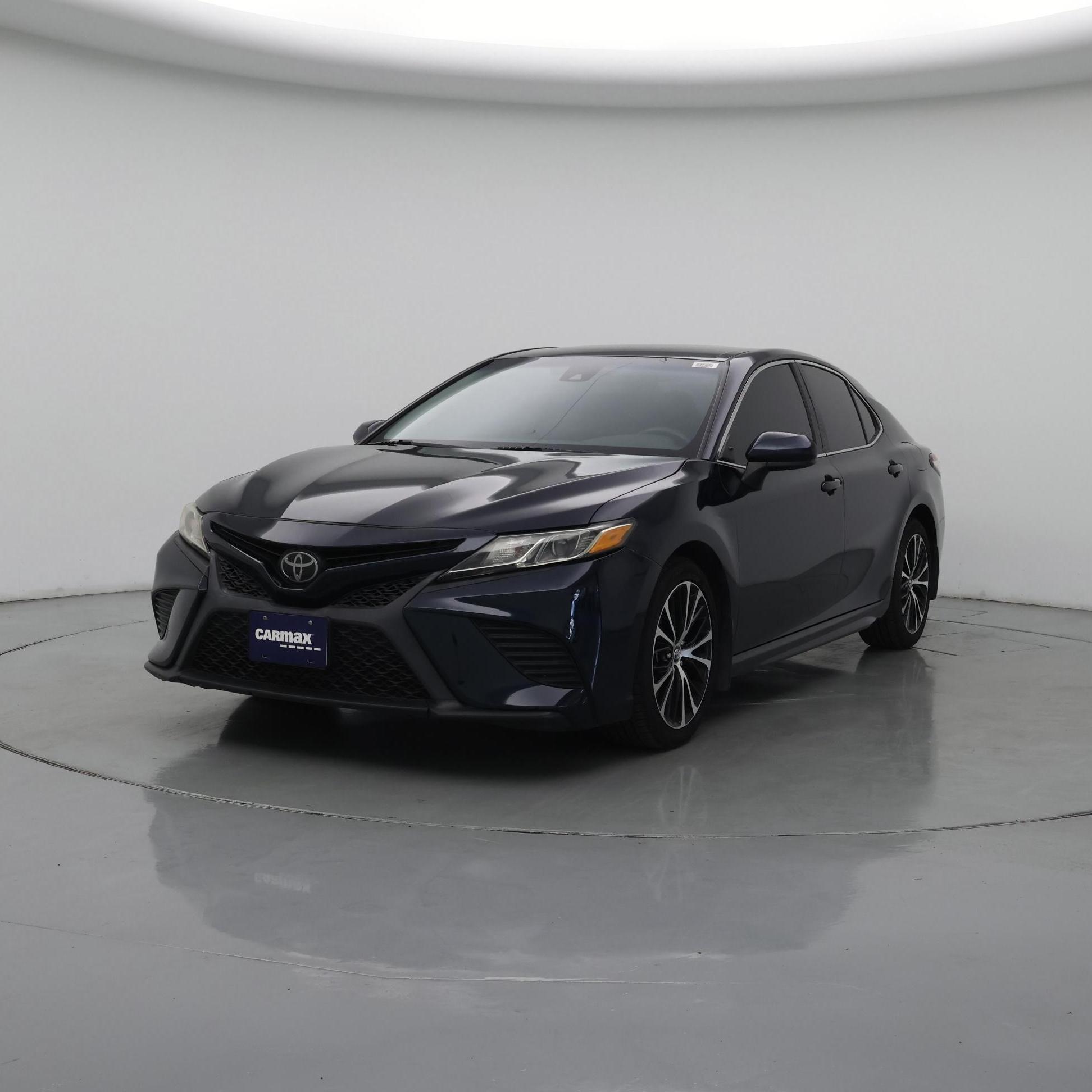 Thumbnail: 2020 Toyota Camry - 4