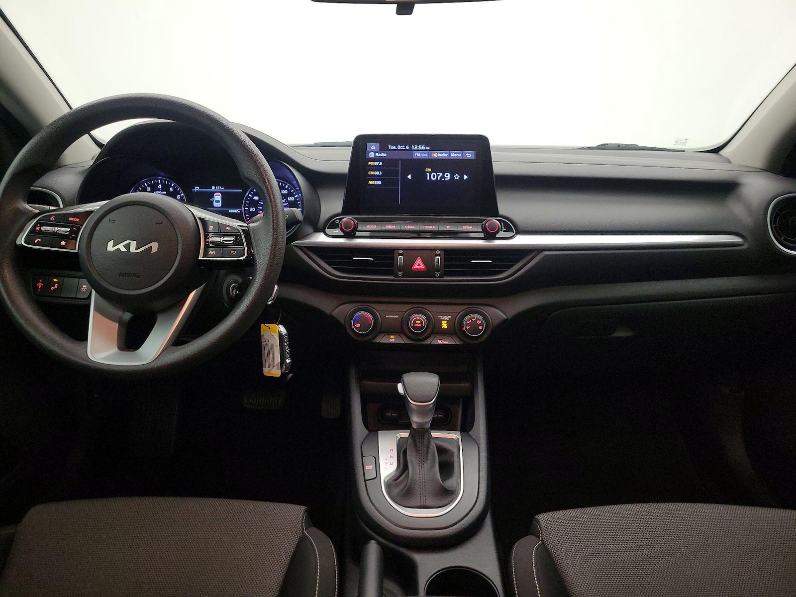Apple CarPlay® & Android Auto™