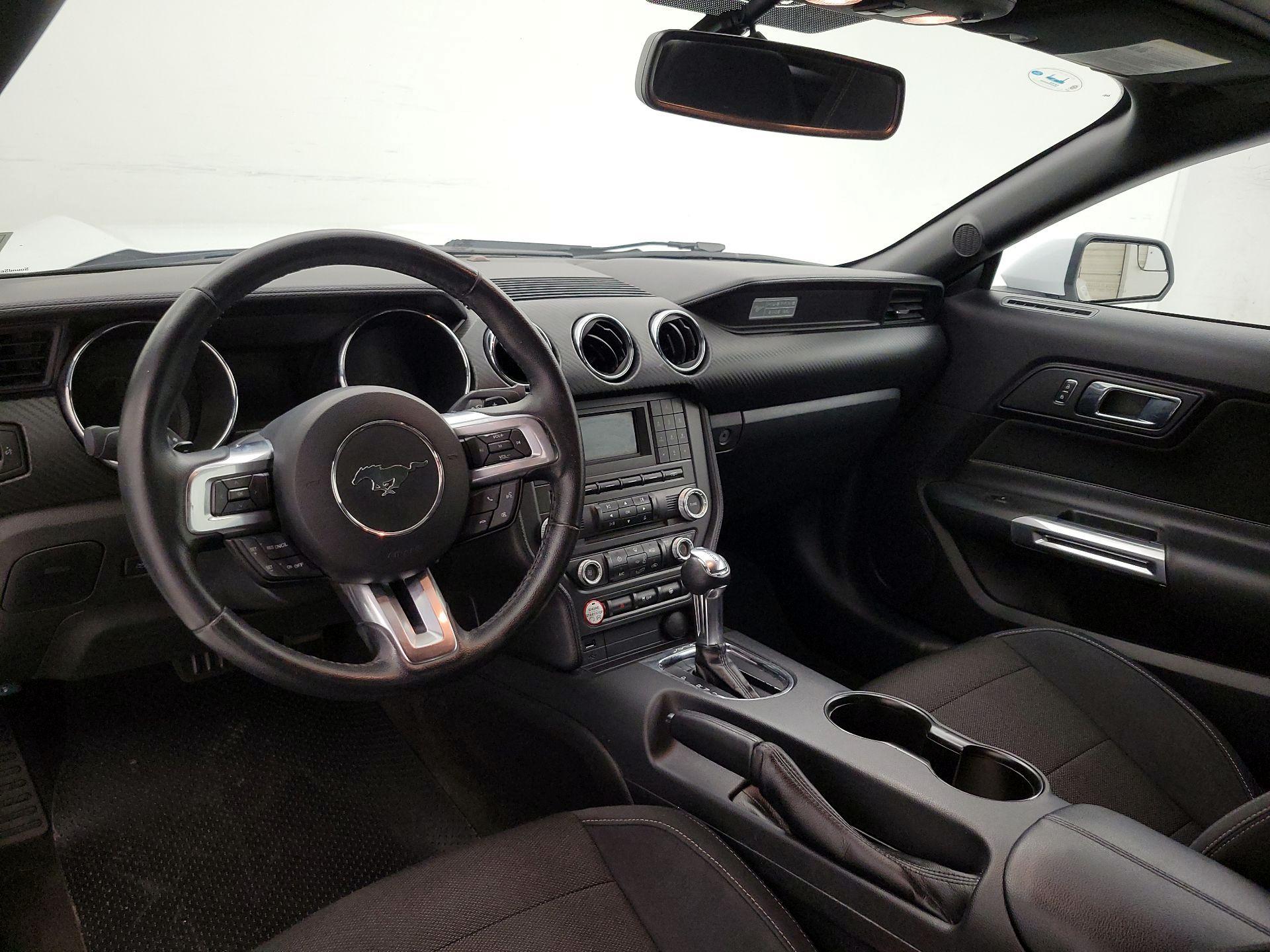 Thumbnail: 2016 Ford Mustang - 9