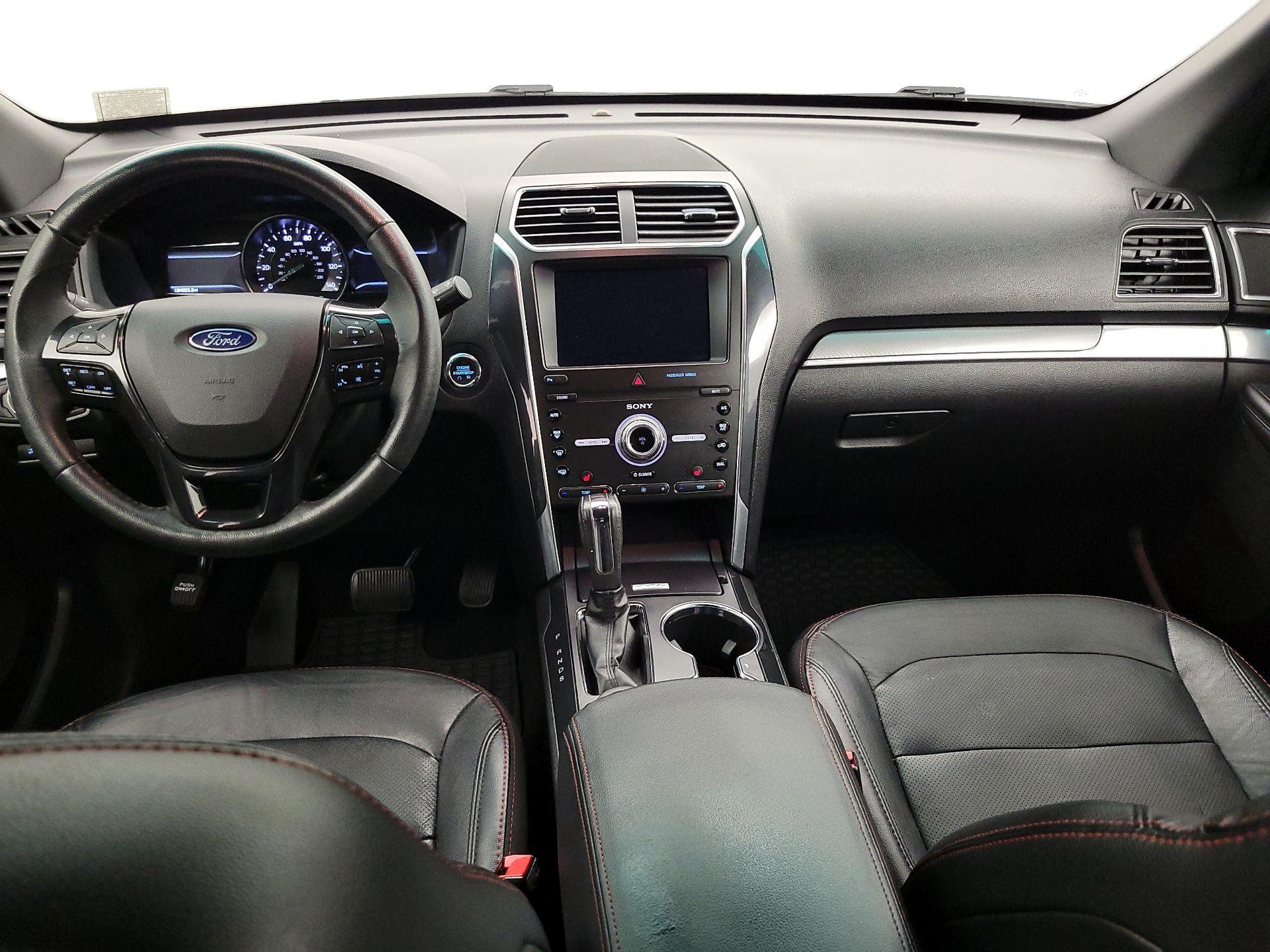 Thumbnail: 2019 Ford Explorer - 9