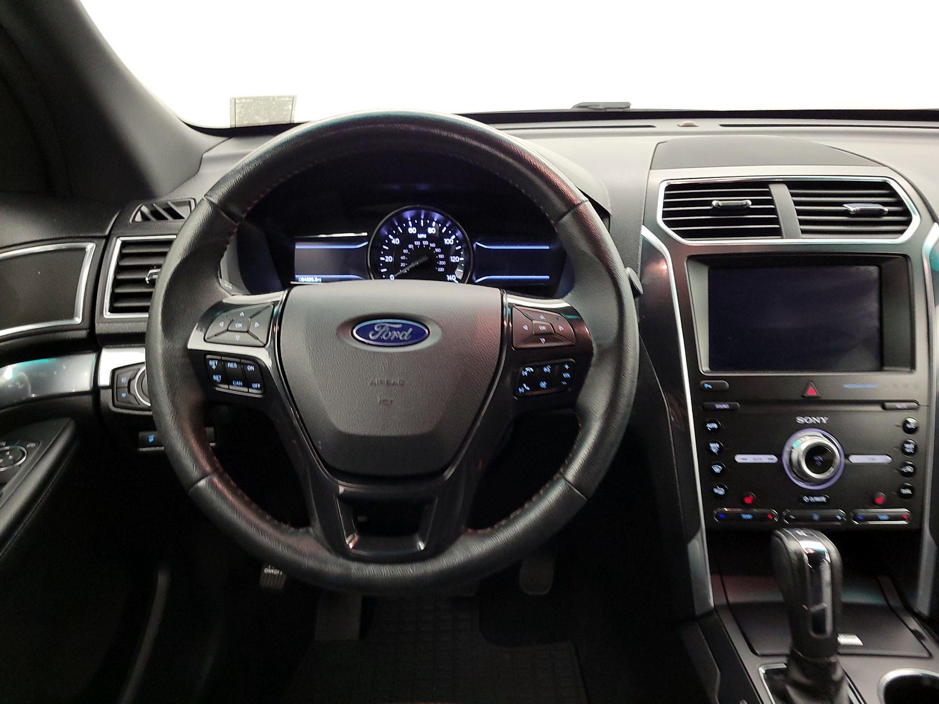 Thumbnail: 2019 Ford Explorer - 10