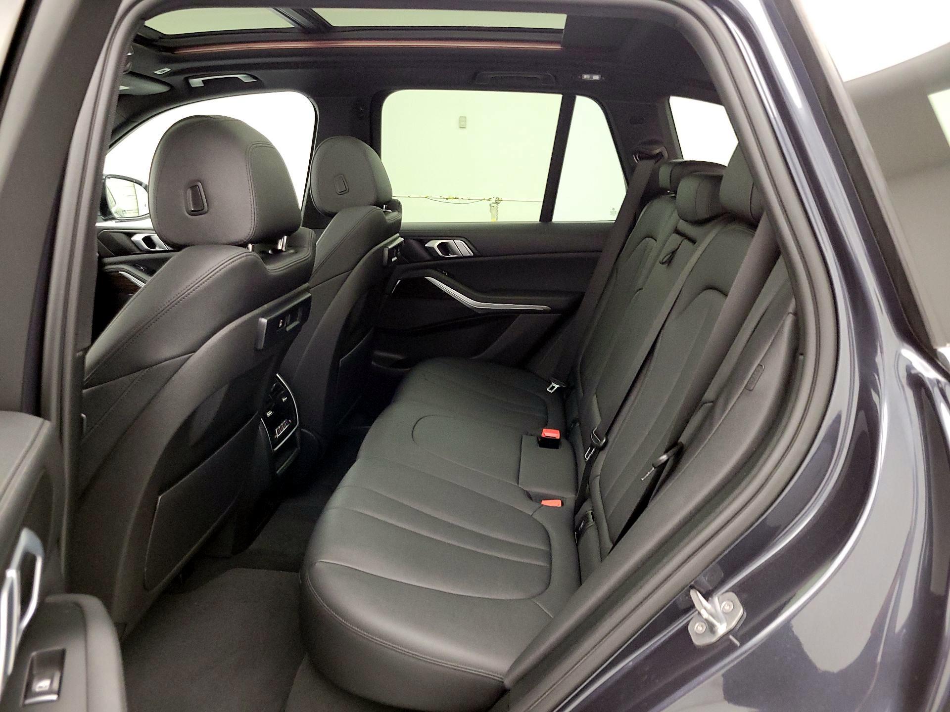 Thumbnail: 2020 BMW X5 - 20