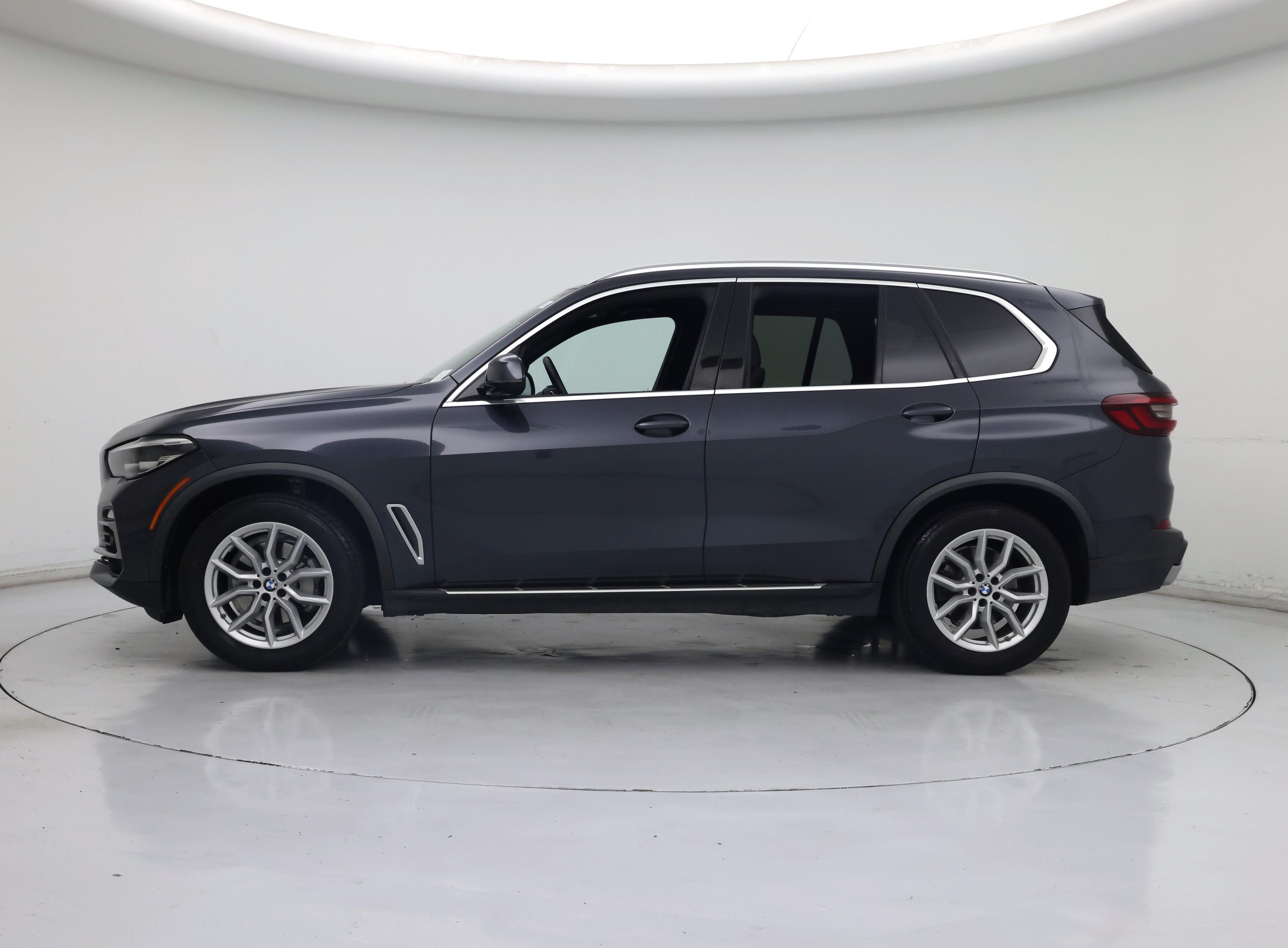 Thumbnail: 2020 BMW X5 - 3
