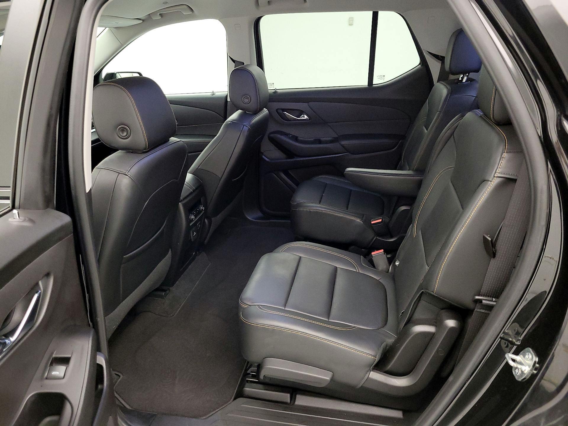 Thumbnail: 2019 Chevrolet Traverse - 19