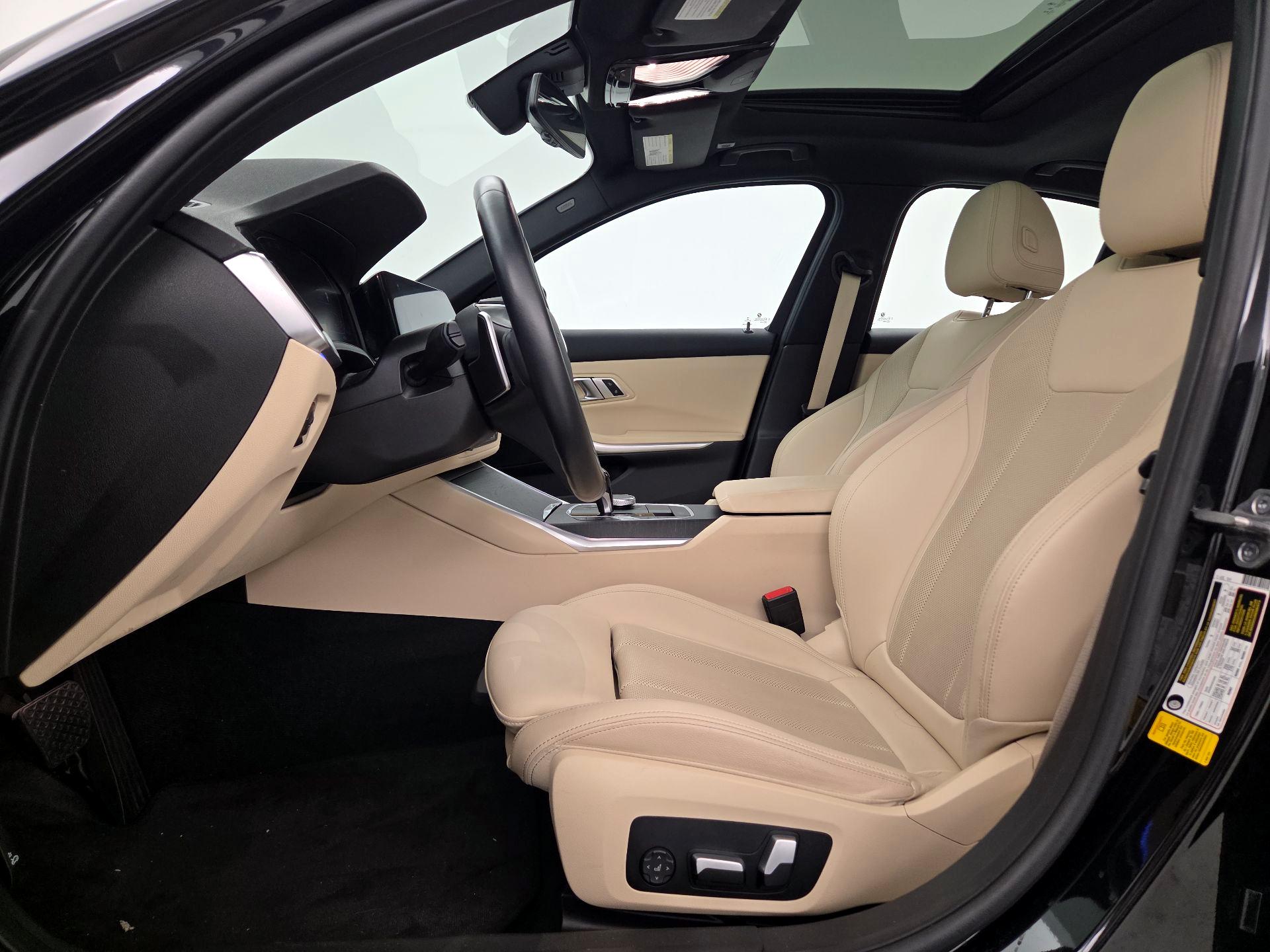 Thumbnail: 2022 BMW 3 Series - 11