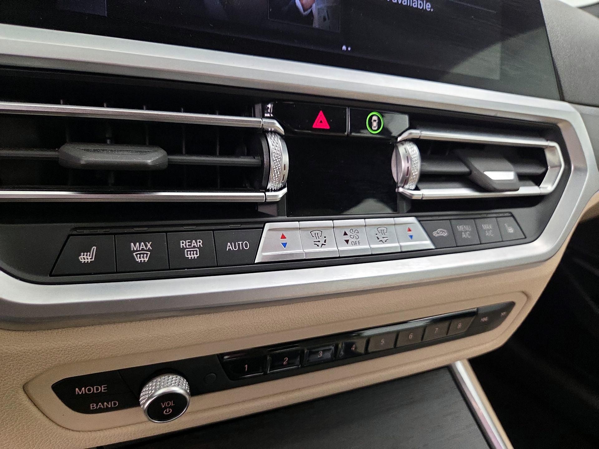 Thumbnail: 2022 BMW 3 Series - 17