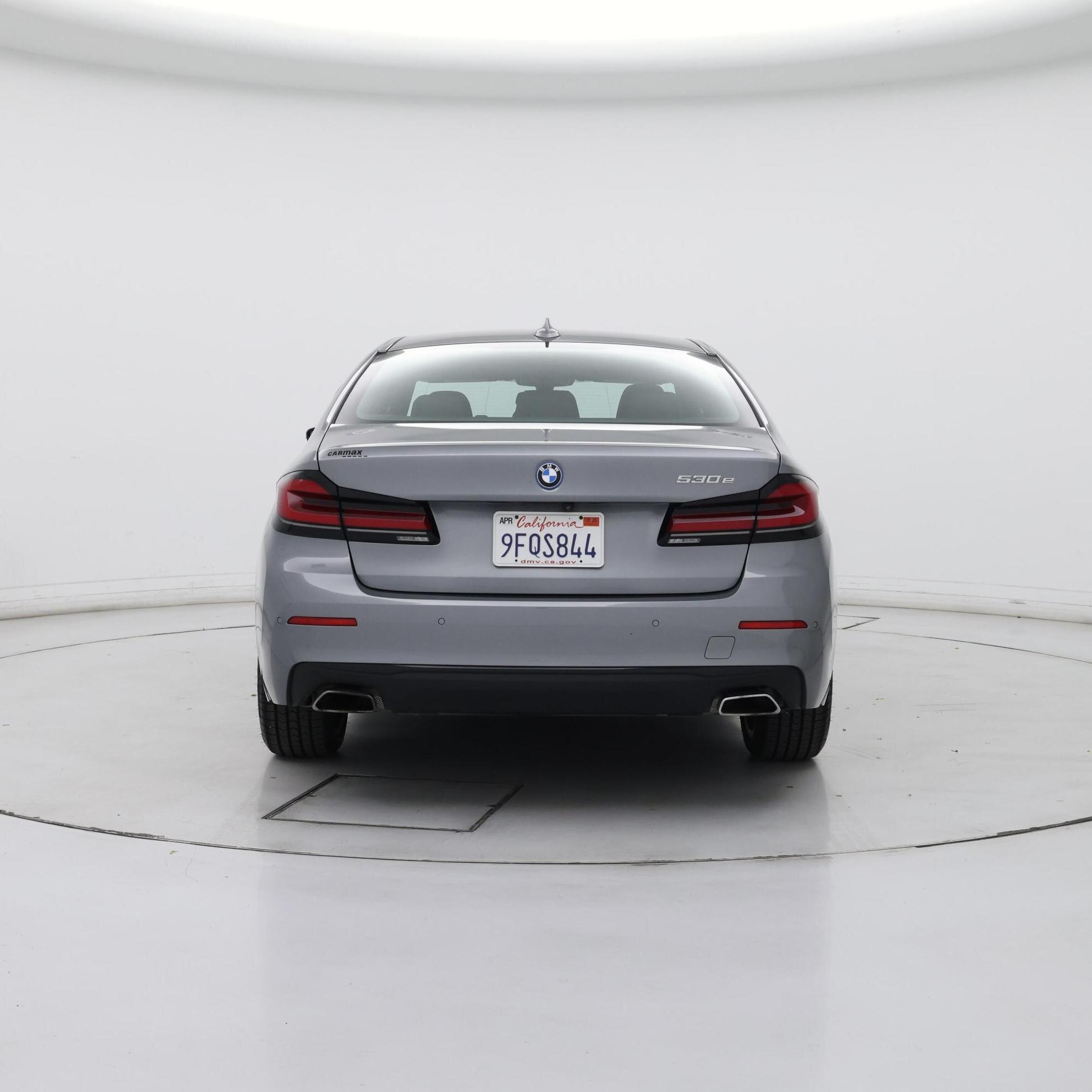 Thumbnail: 2023 BMW 5 Series - 6
