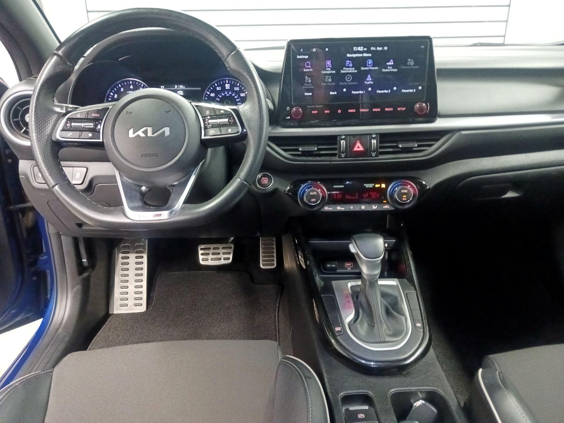 Thumbnail: 2024 Kia Forte - 9