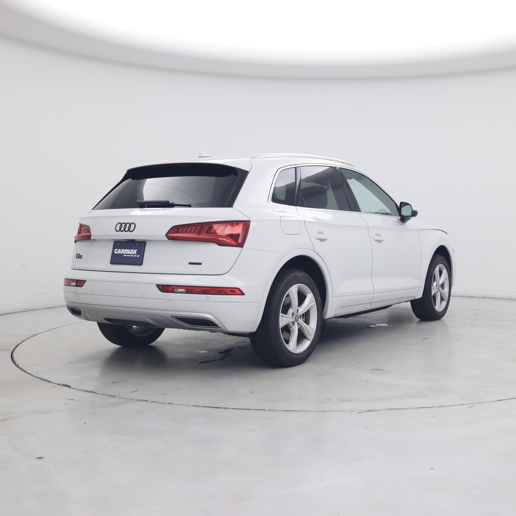 Thumbnail: 2020 Audi Q5 - 8