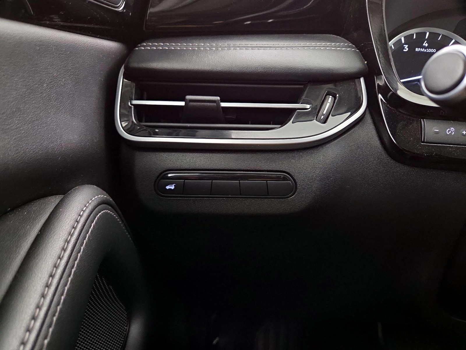 2023 INFINITI QX60 PURE - Photo 14