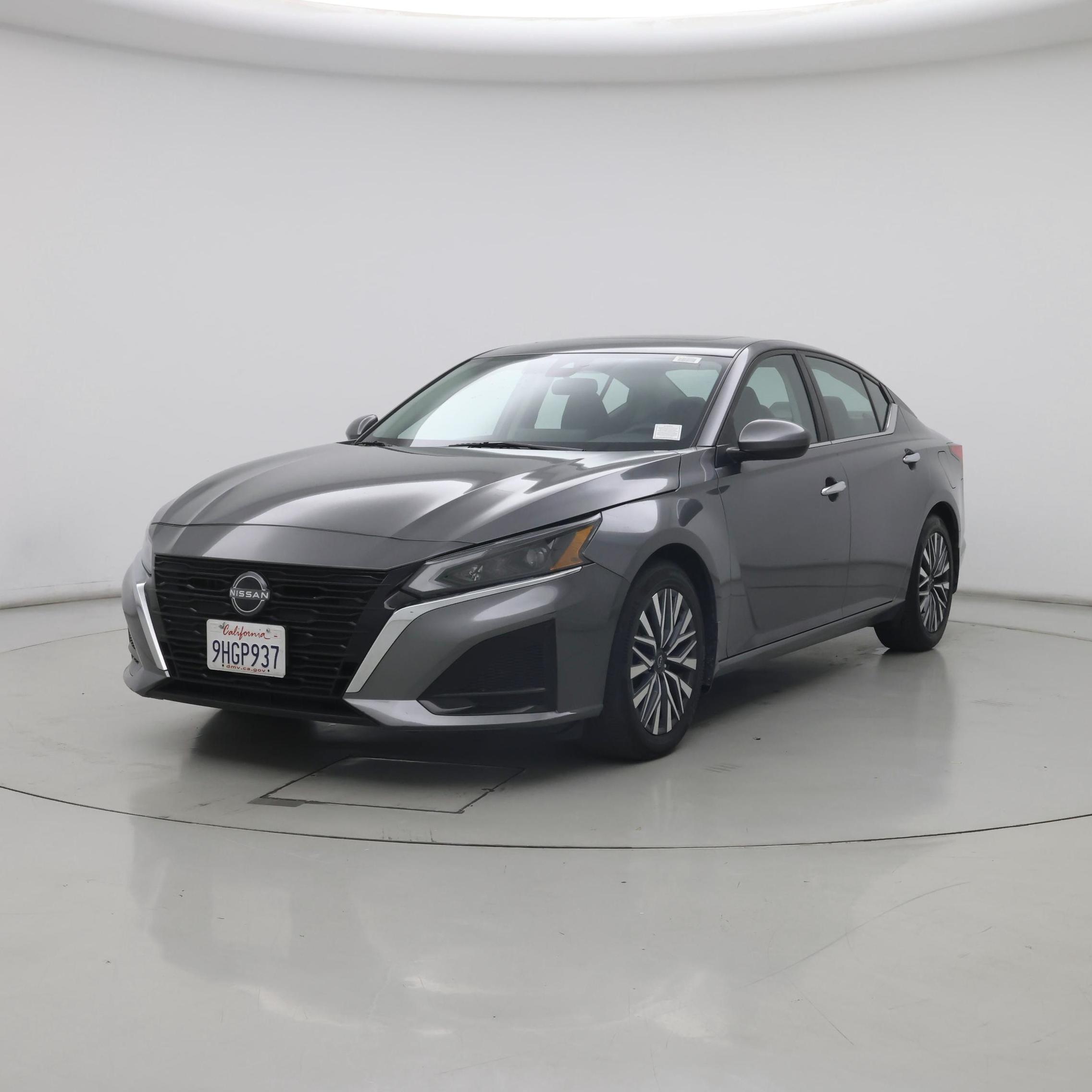 Thumbnail: 2023 Nissan Altima - 4