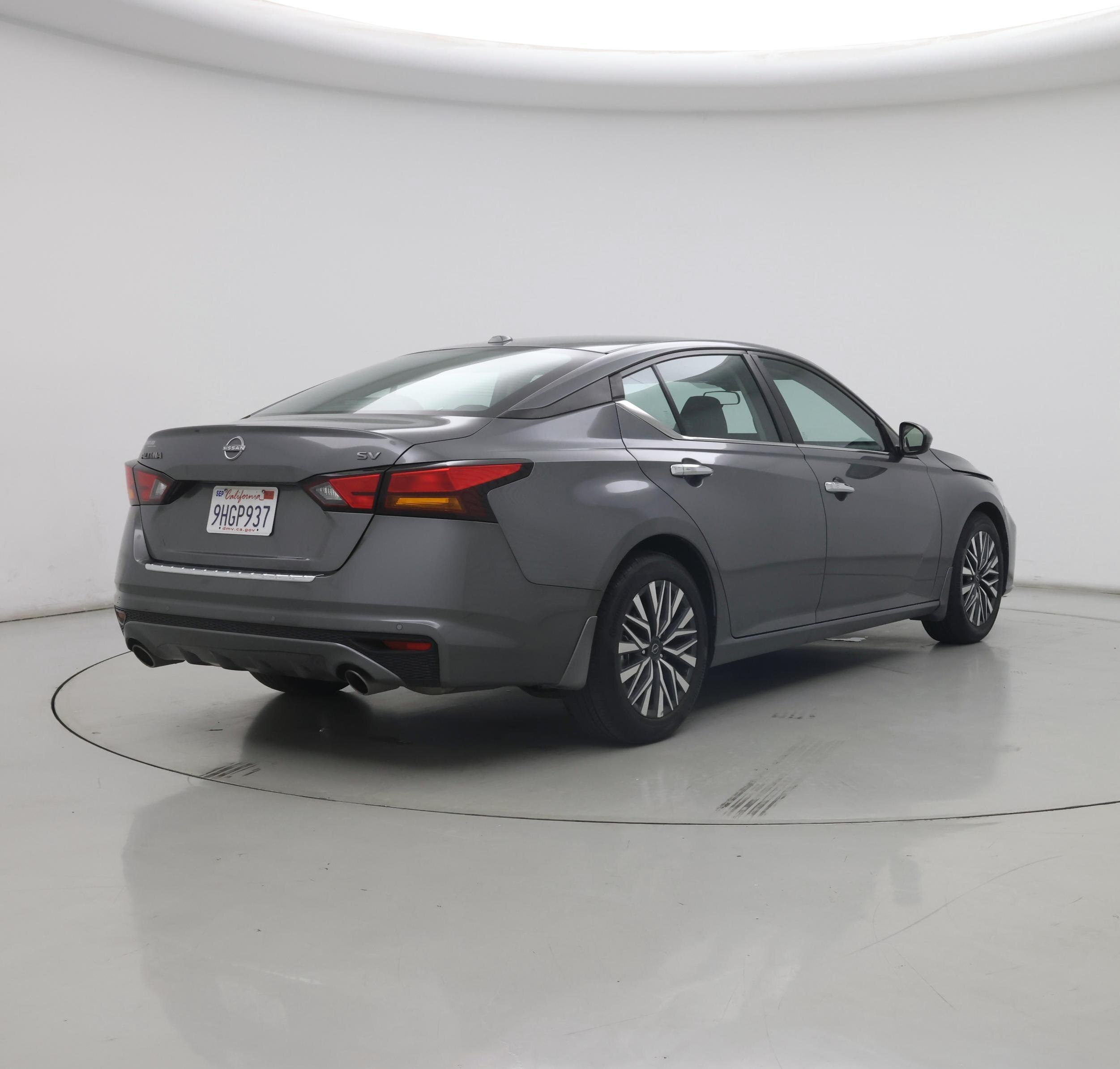 Thumbnail: 2023 Nissan Altima - 8